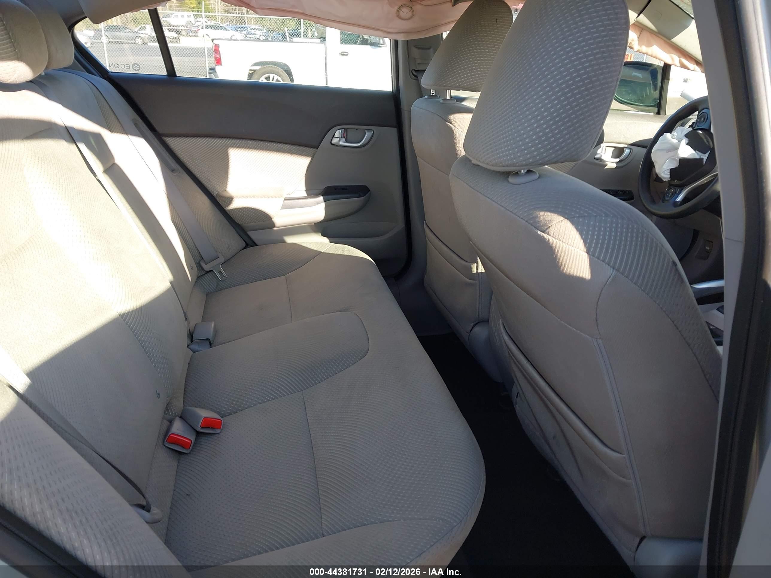 HONDA CIVIC image 8