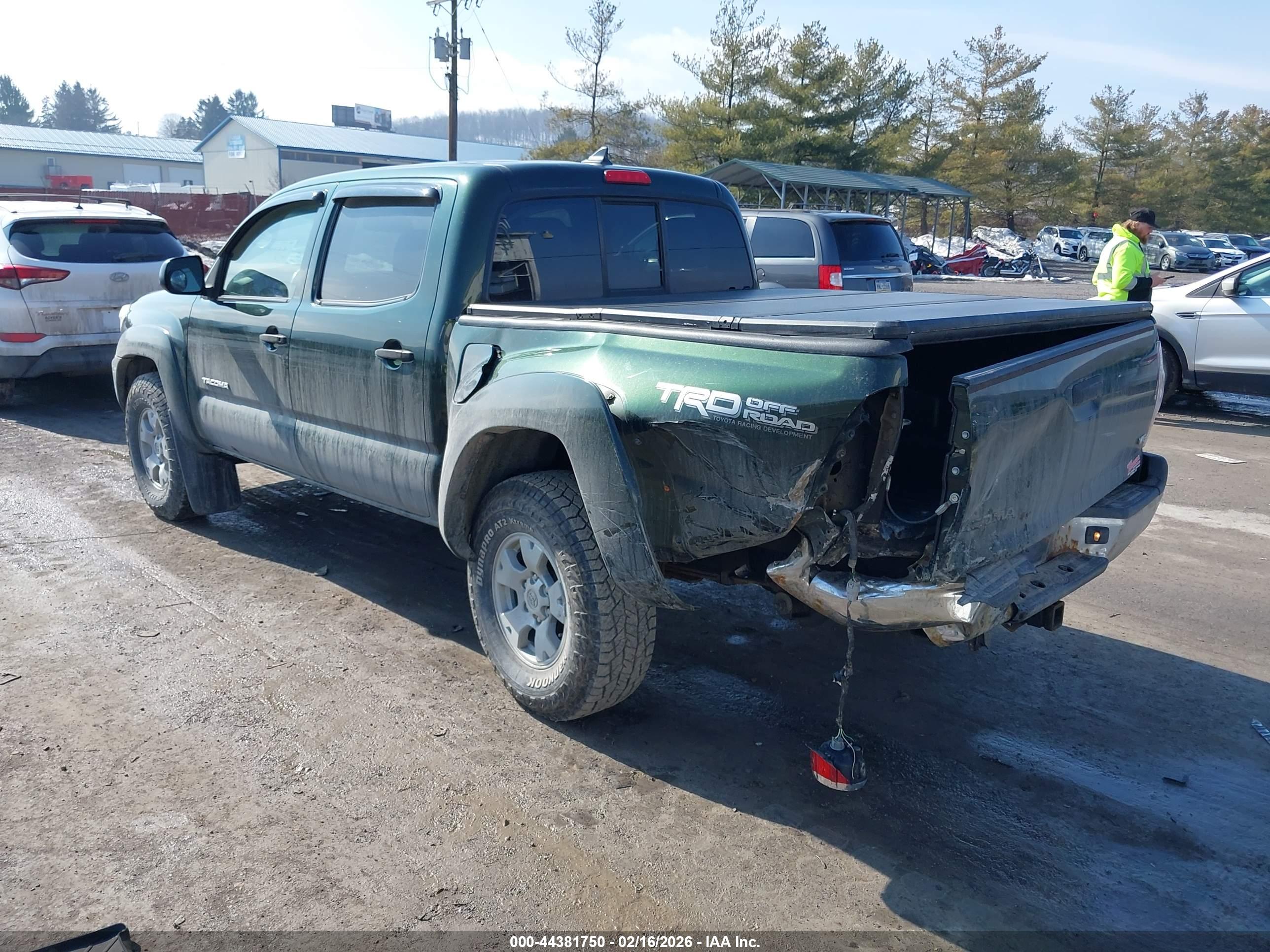 TOYOTA TACOMA image 6