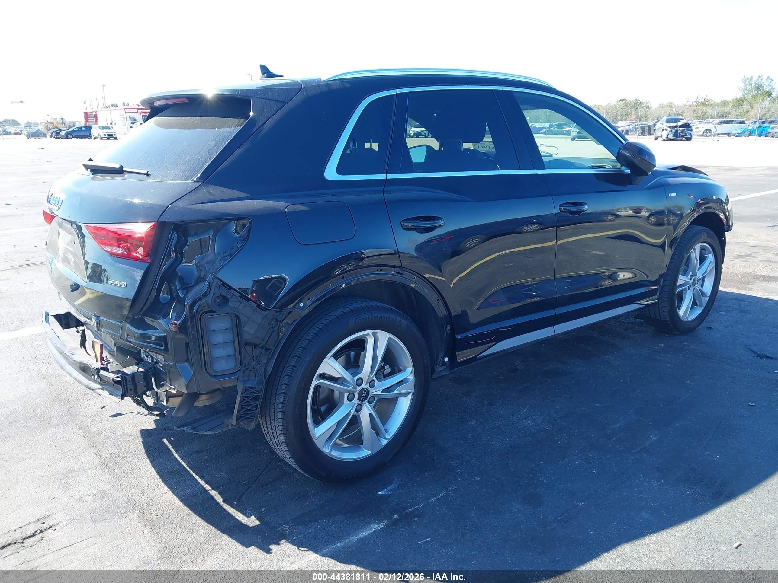 AUDI Q3 image 4