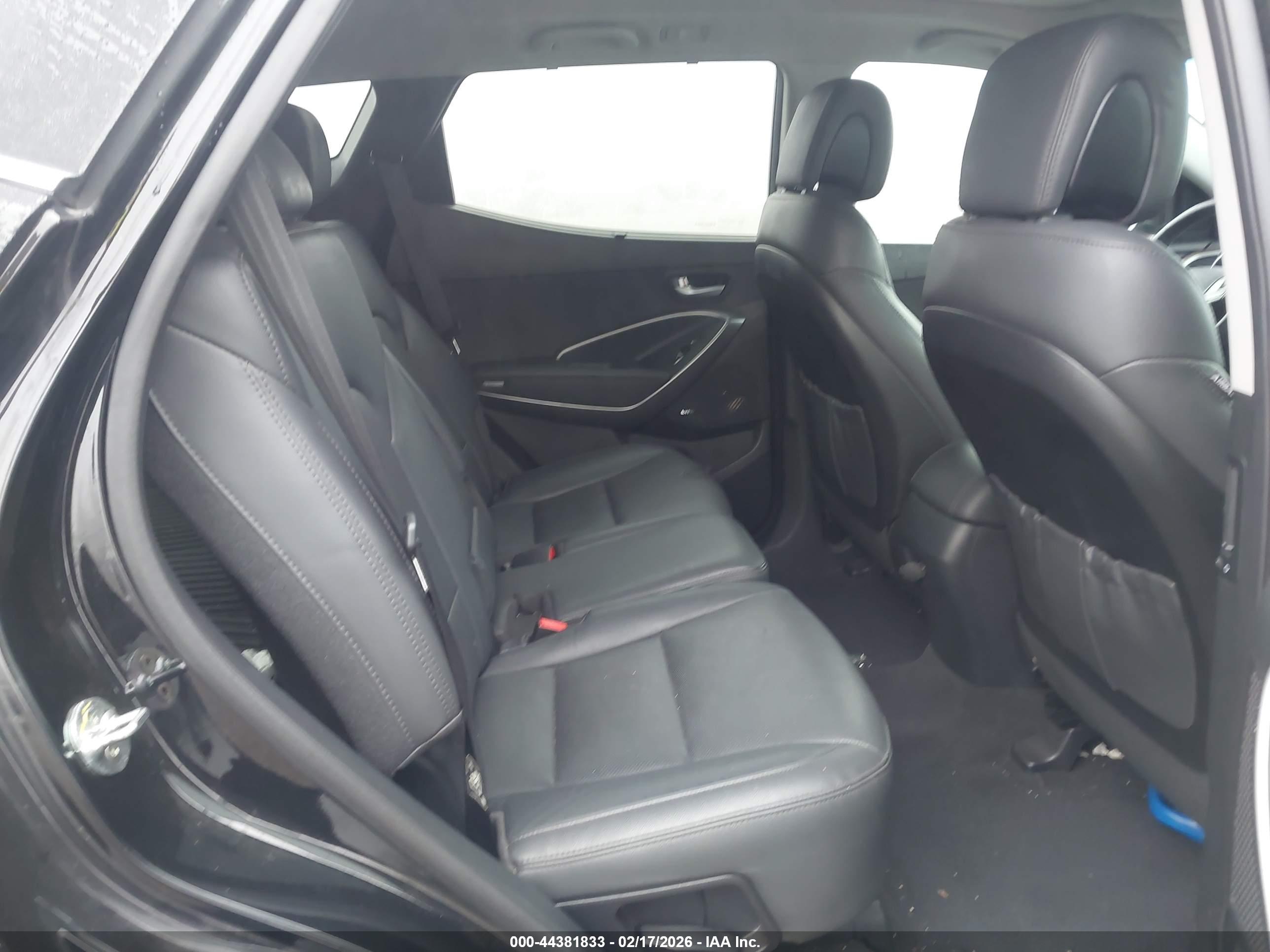 HYUNDAI SANTA image 8