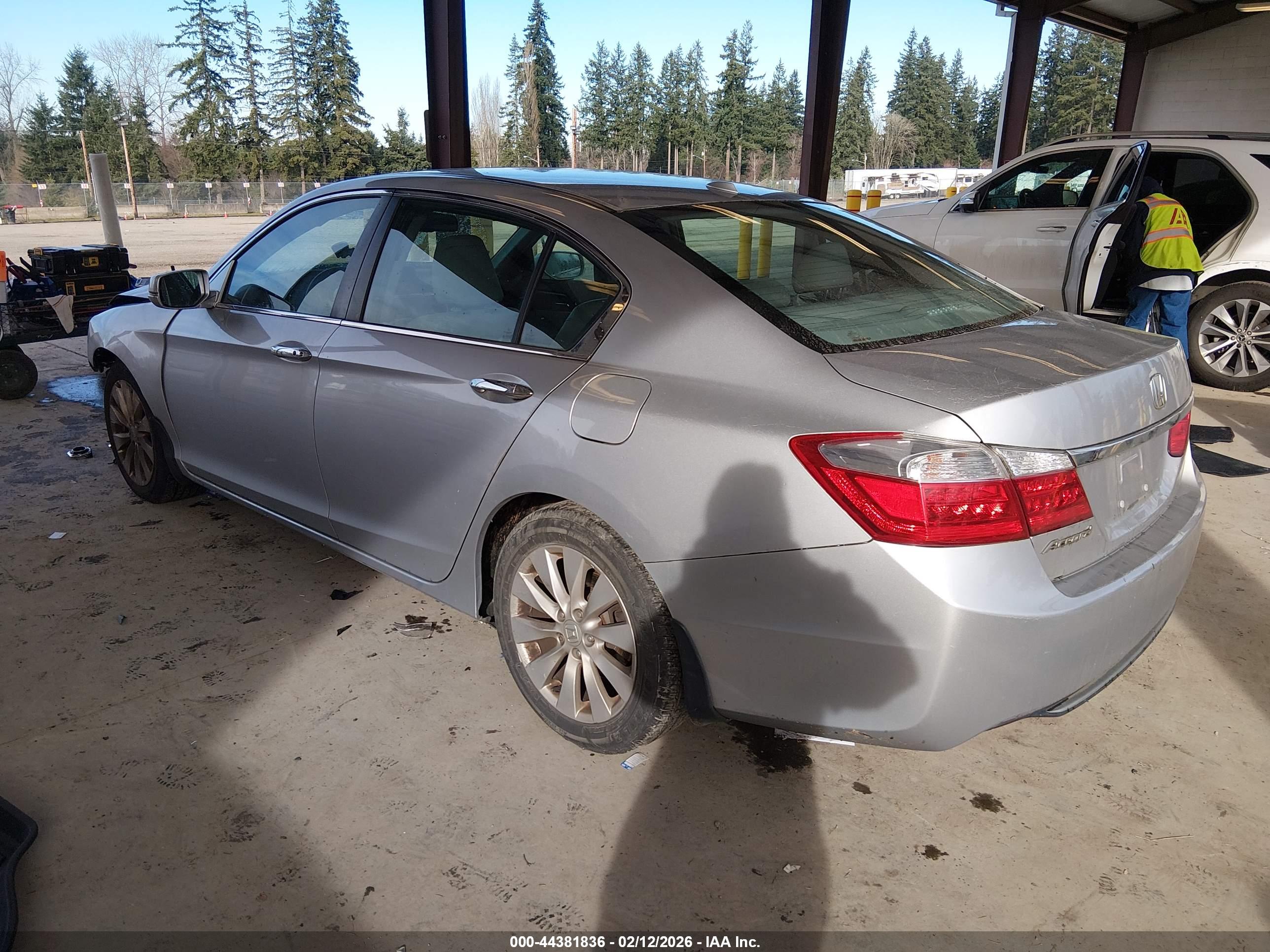 HONDA ACCORD image 3