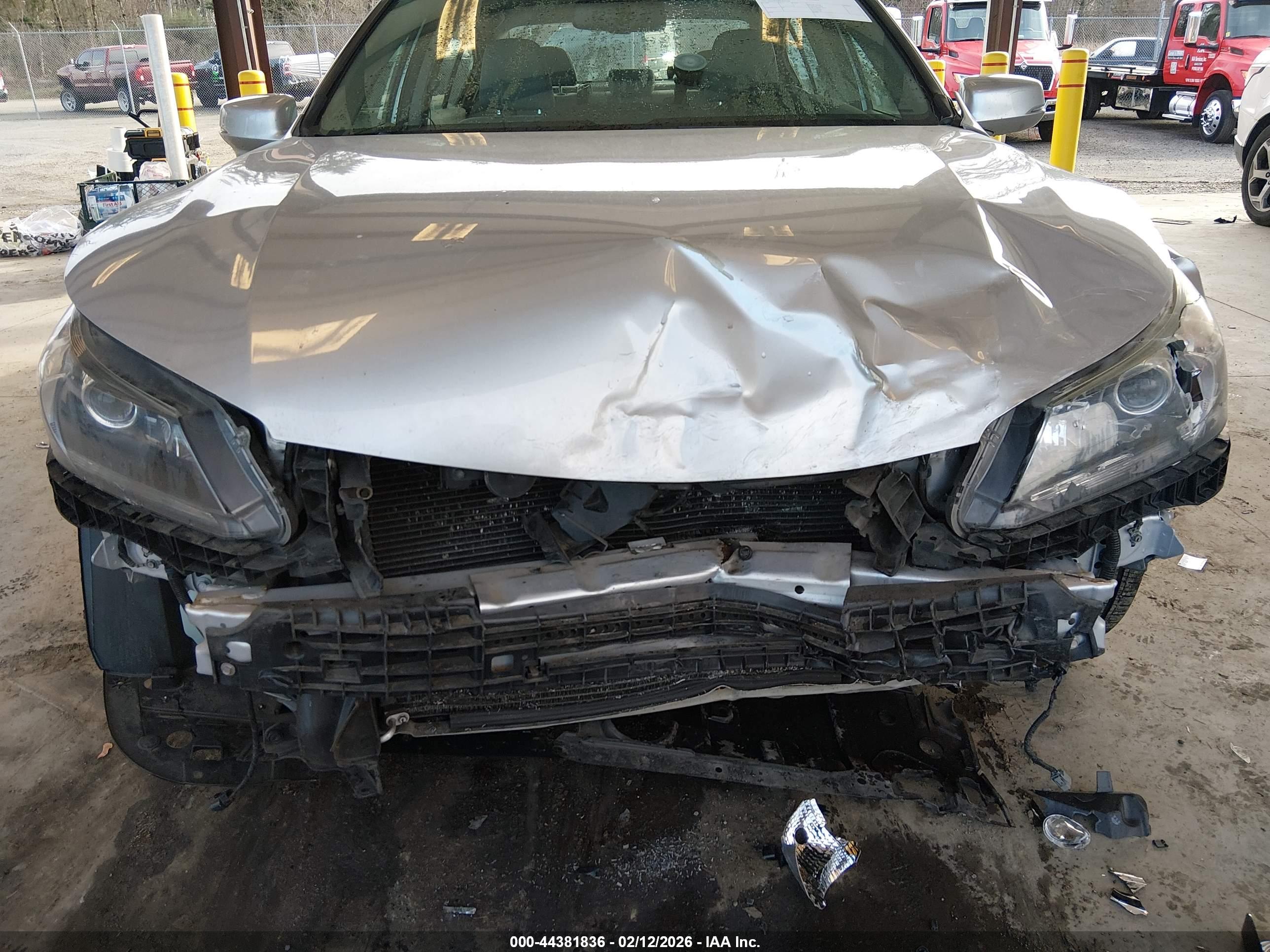 HONDA ACCORD image 6