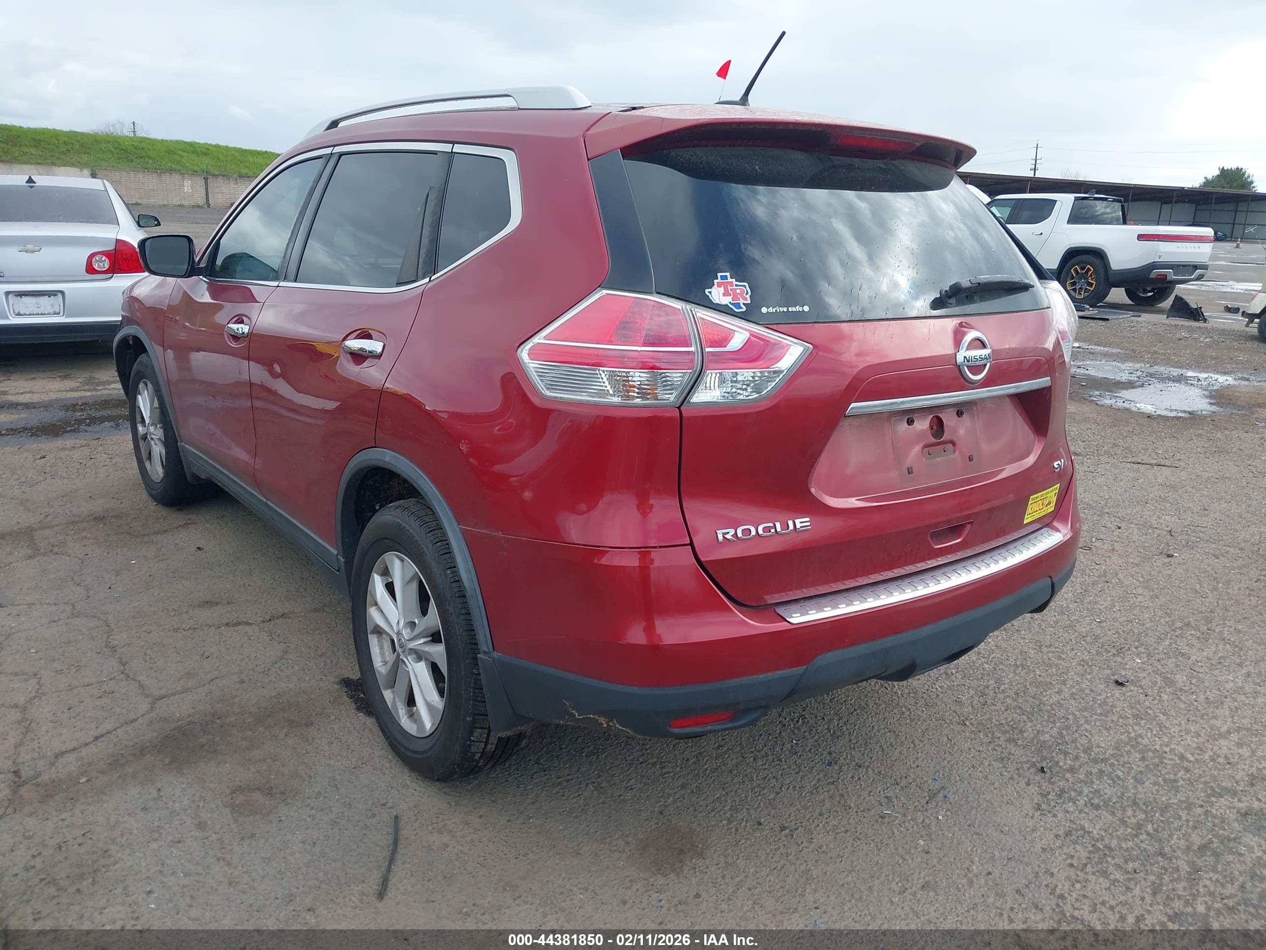 NISSAN ROGUE image 3