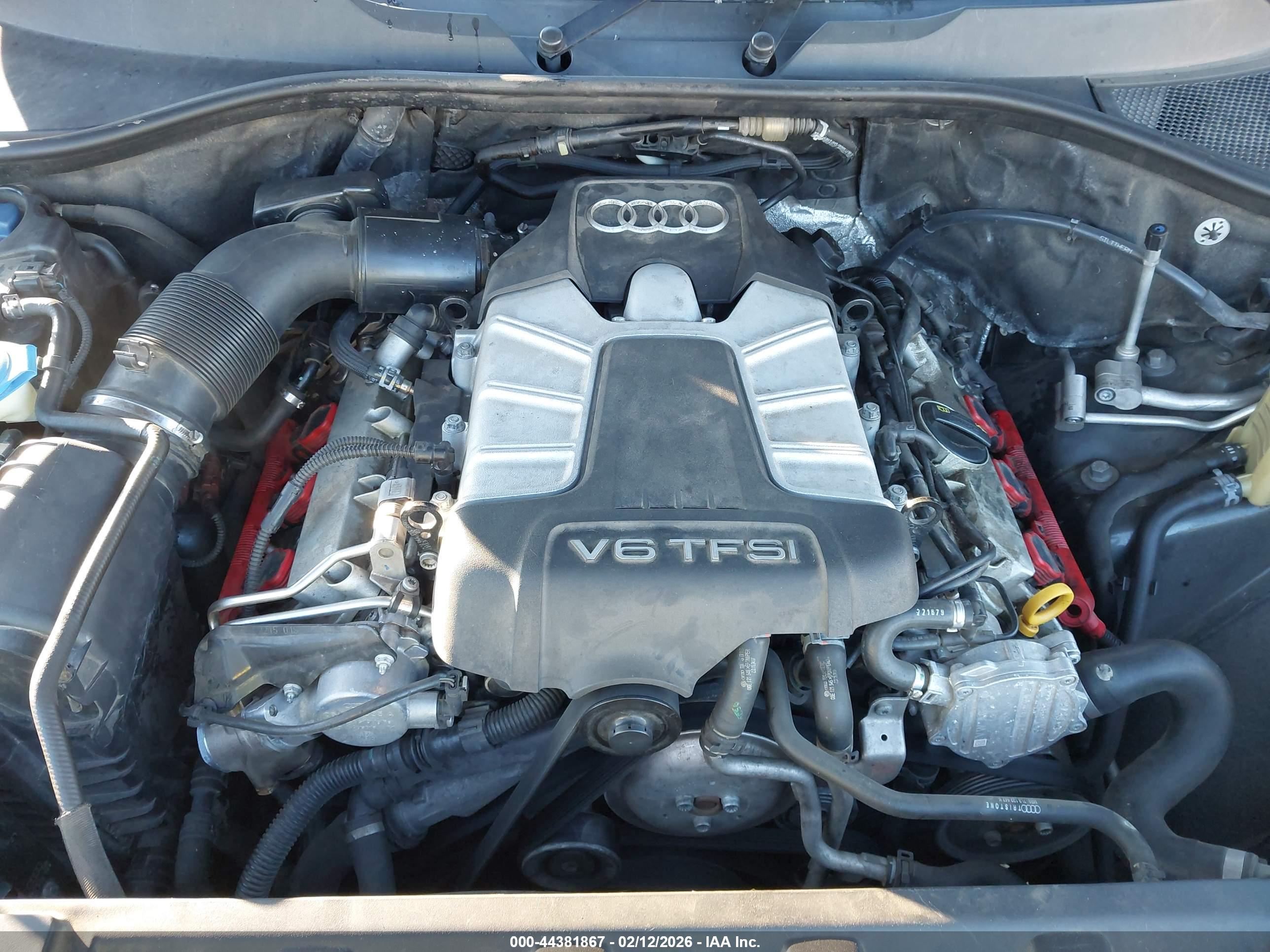 AUDI Q7 image 6