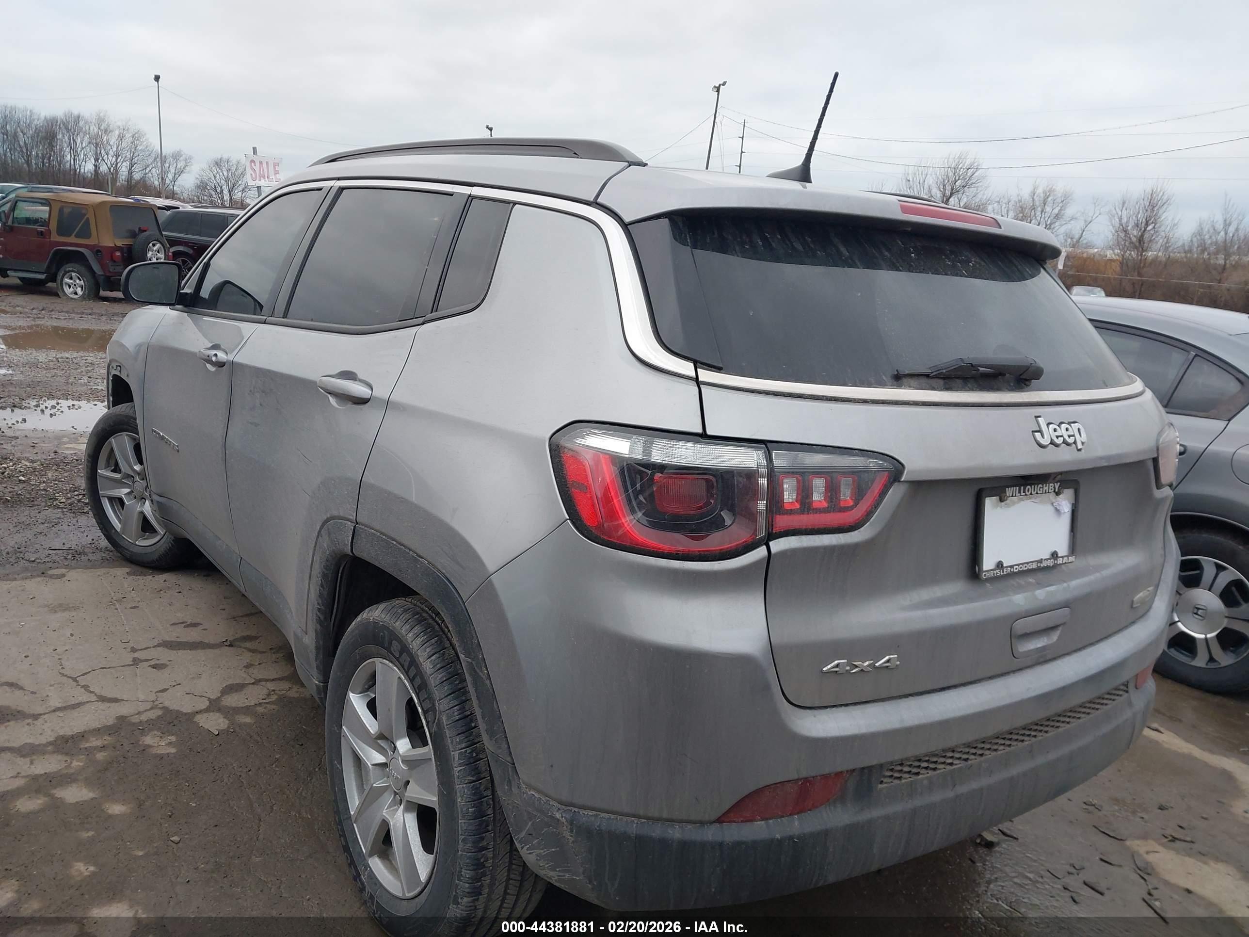JEEP COMPASS image 3