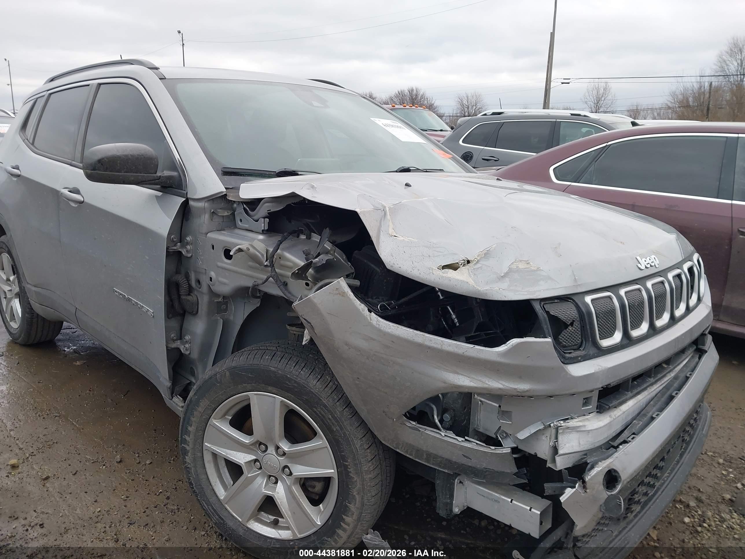 JEEP COMPASS image 6