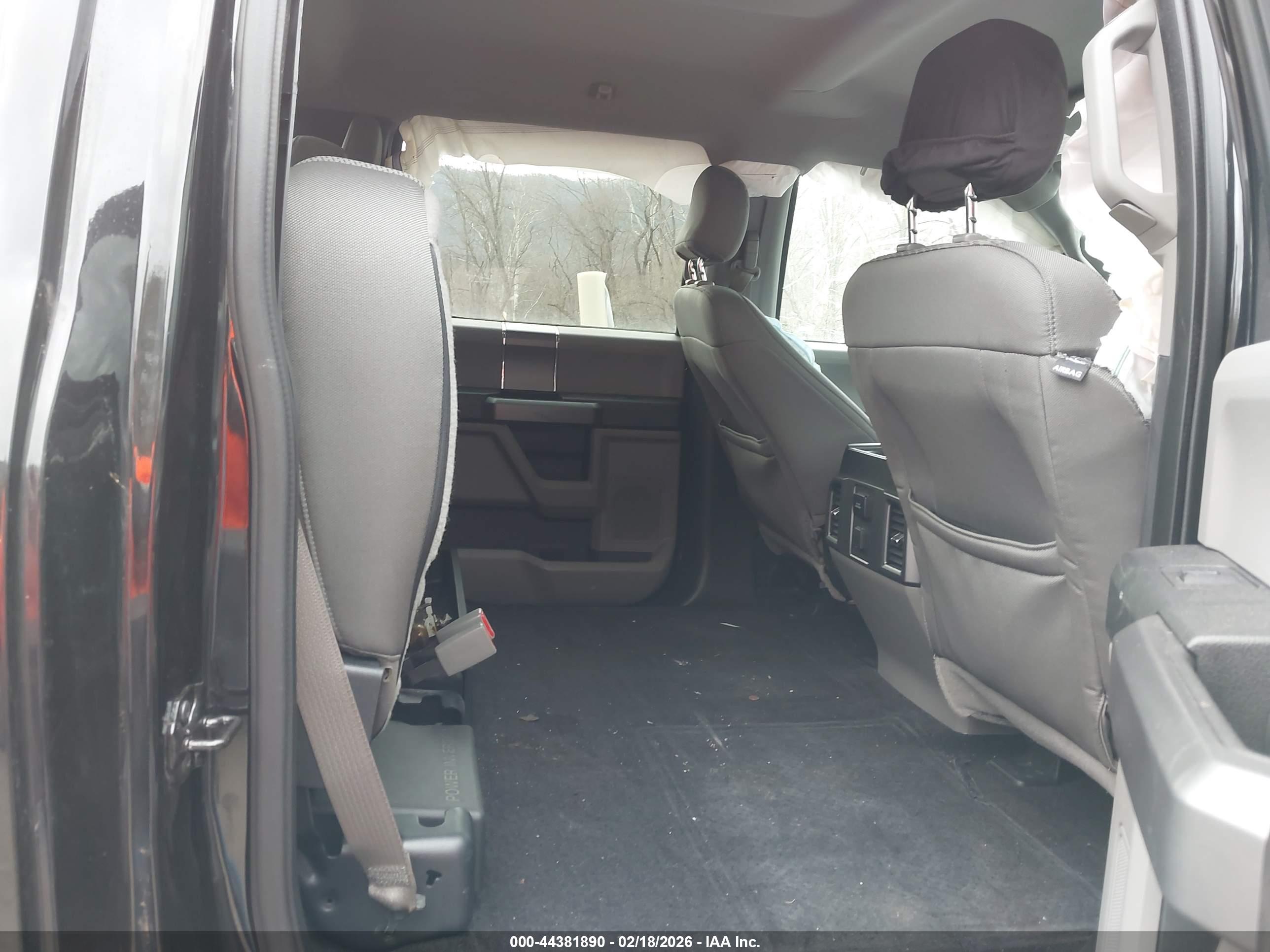 FORD F-150 image 8