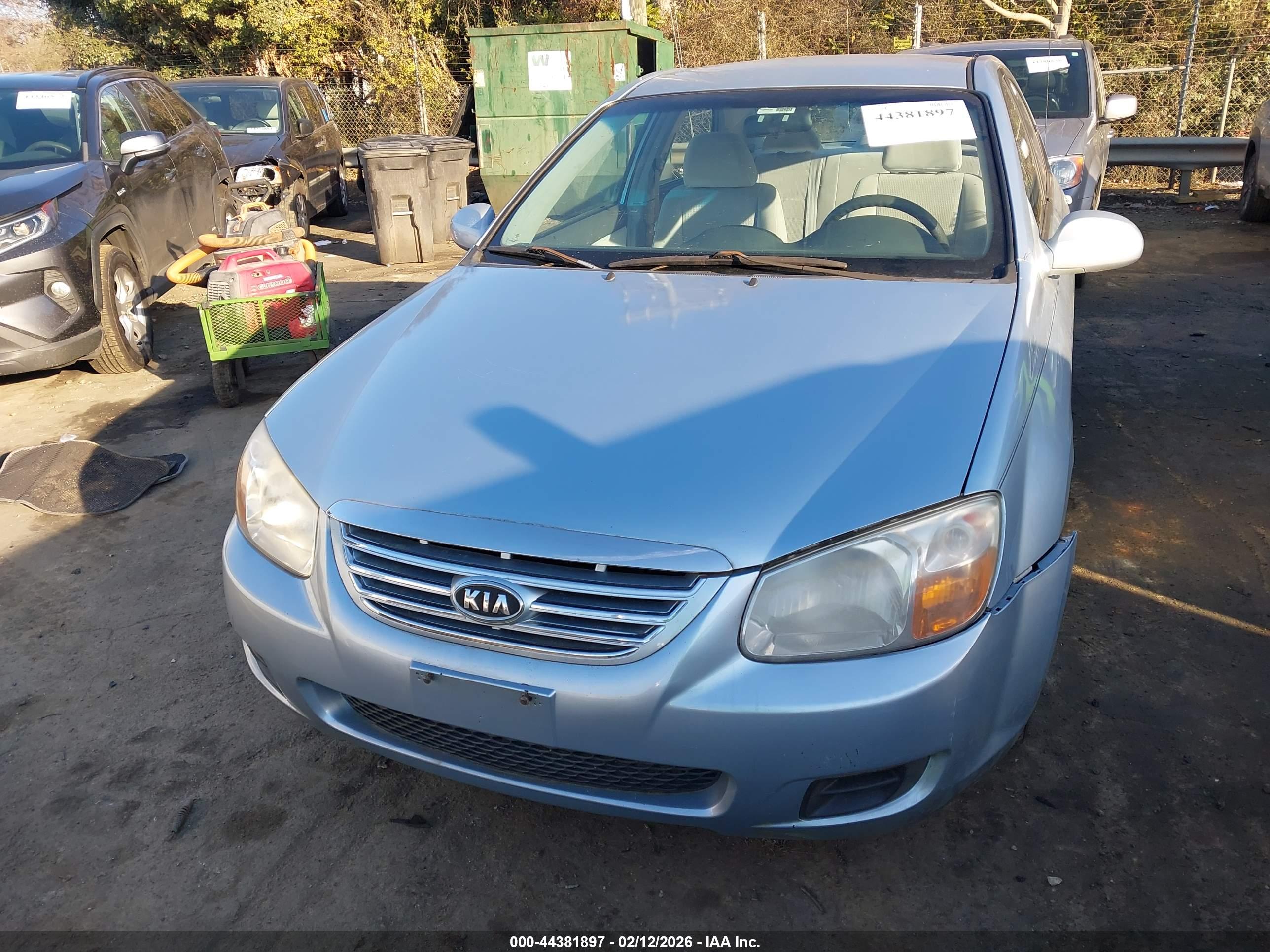KIA SPECTRA image 6