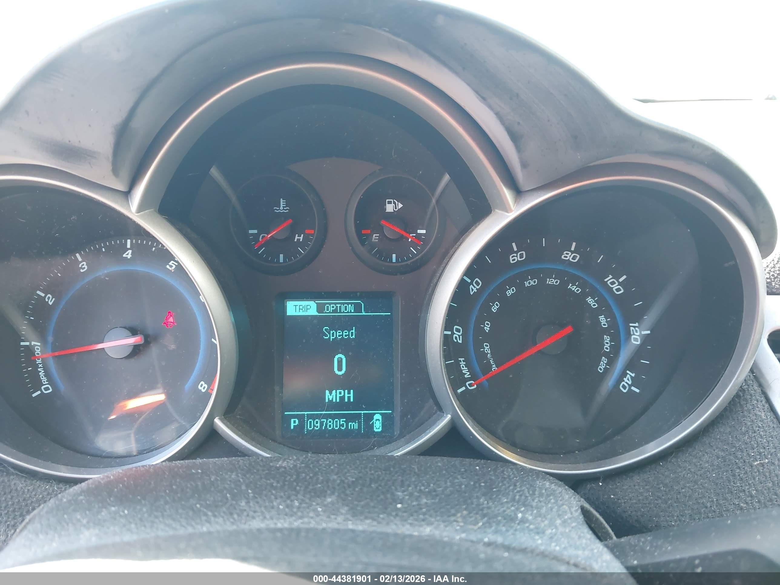 CHEVROLET CRUZE image 7