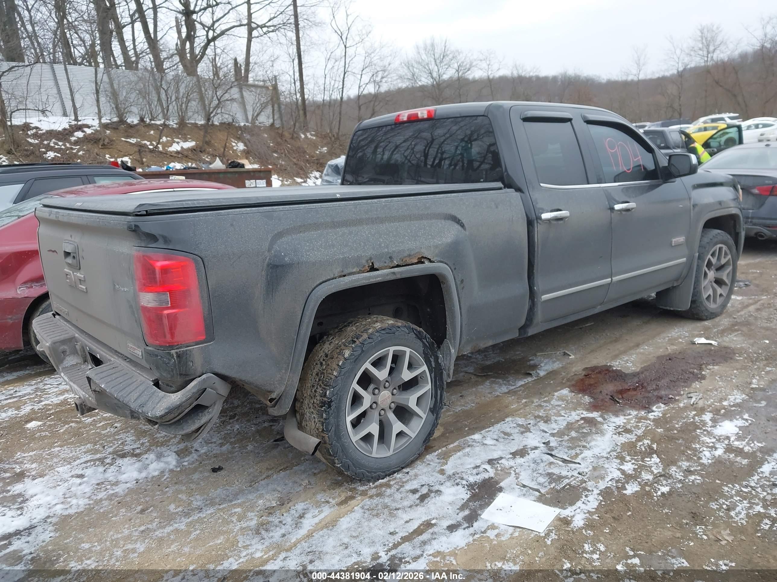 GMC SIERRA image 4