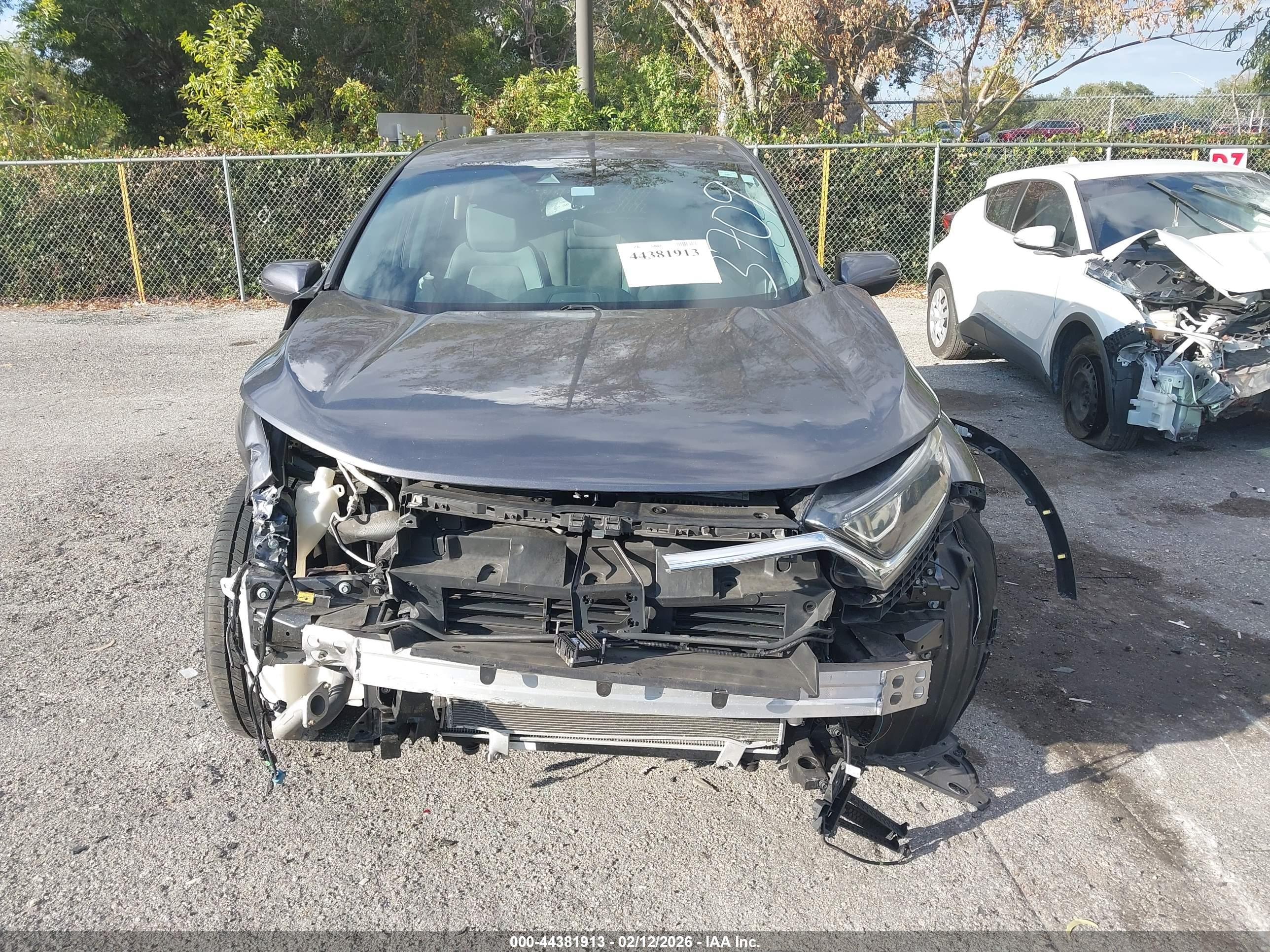 HONDA CR-V image 6
