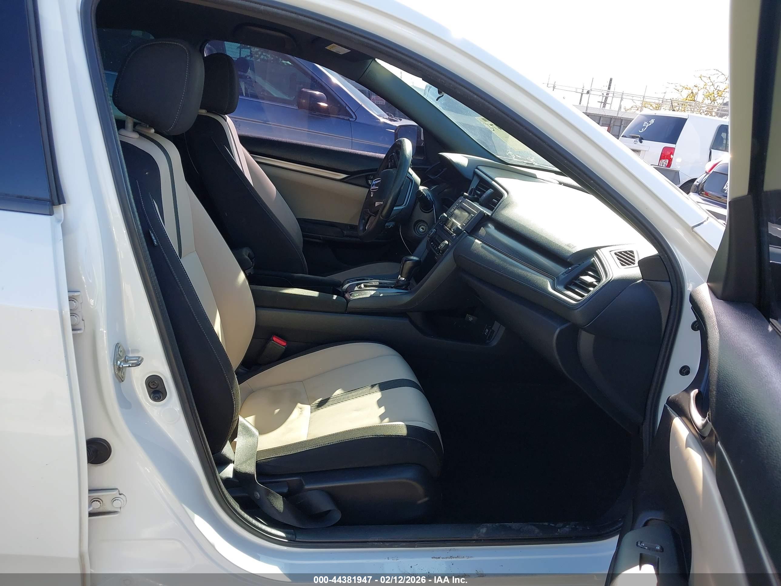 HONDA CIVIC image 5