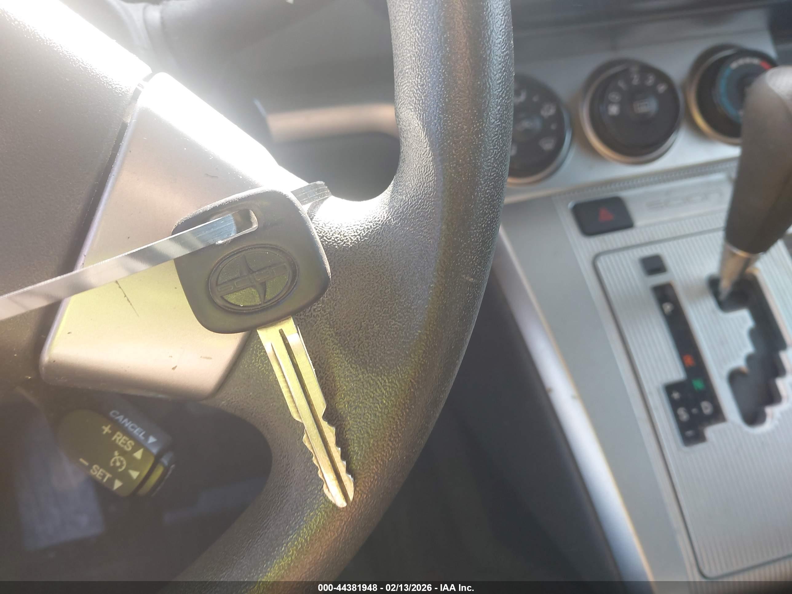 SCION XB image 11