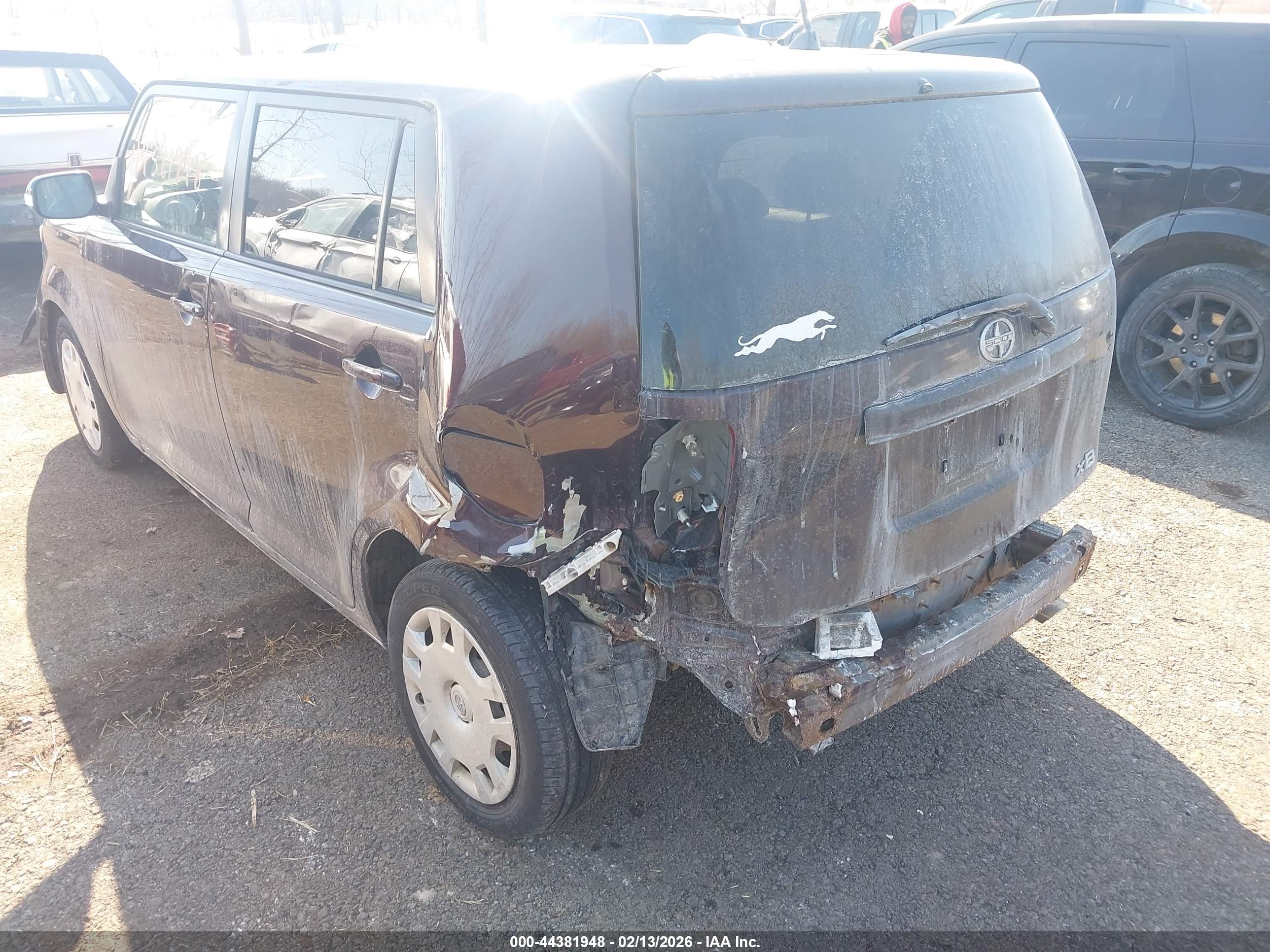 SCION XB image 6