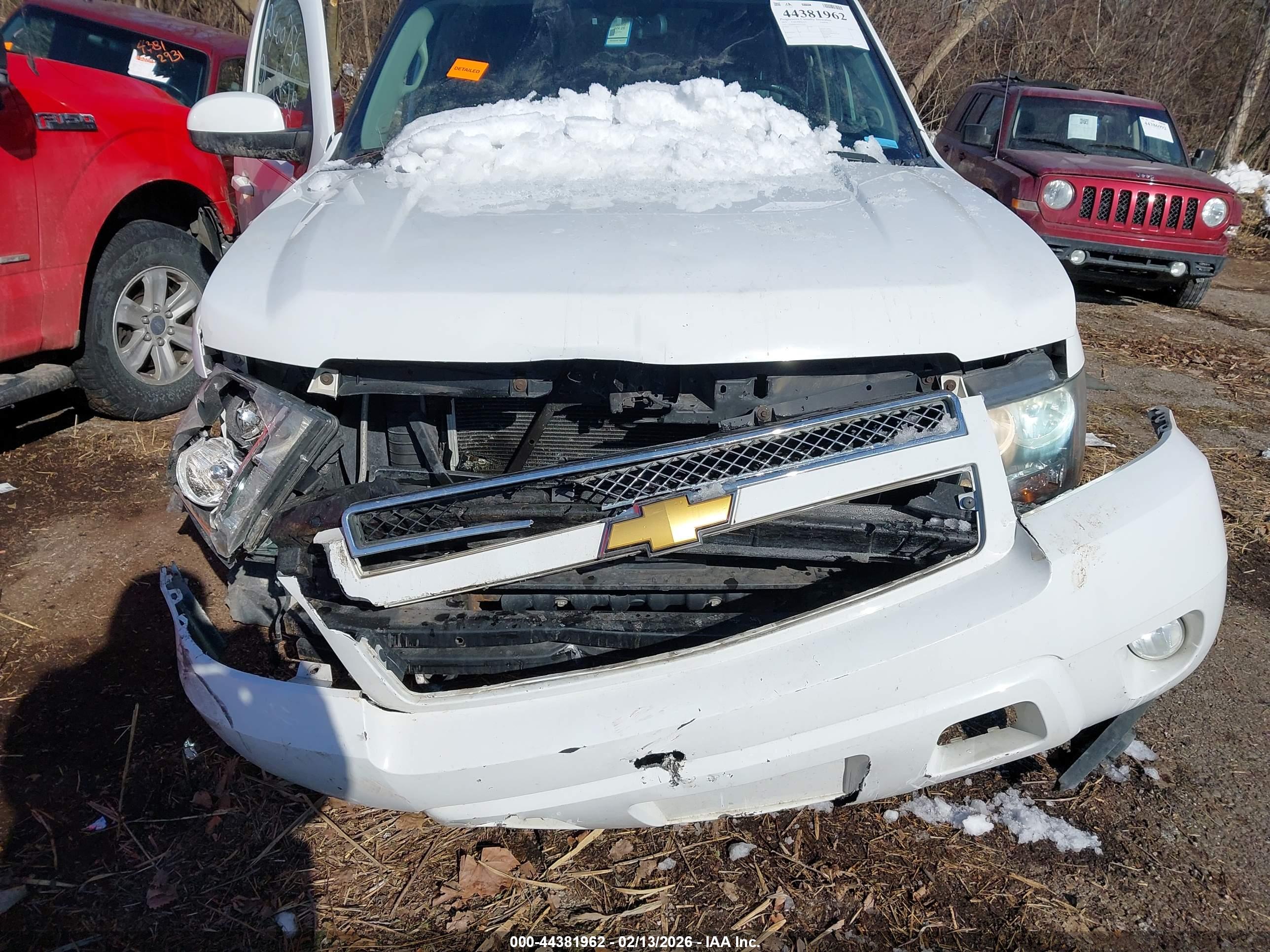 CHEVROLET TAHOE image 6
