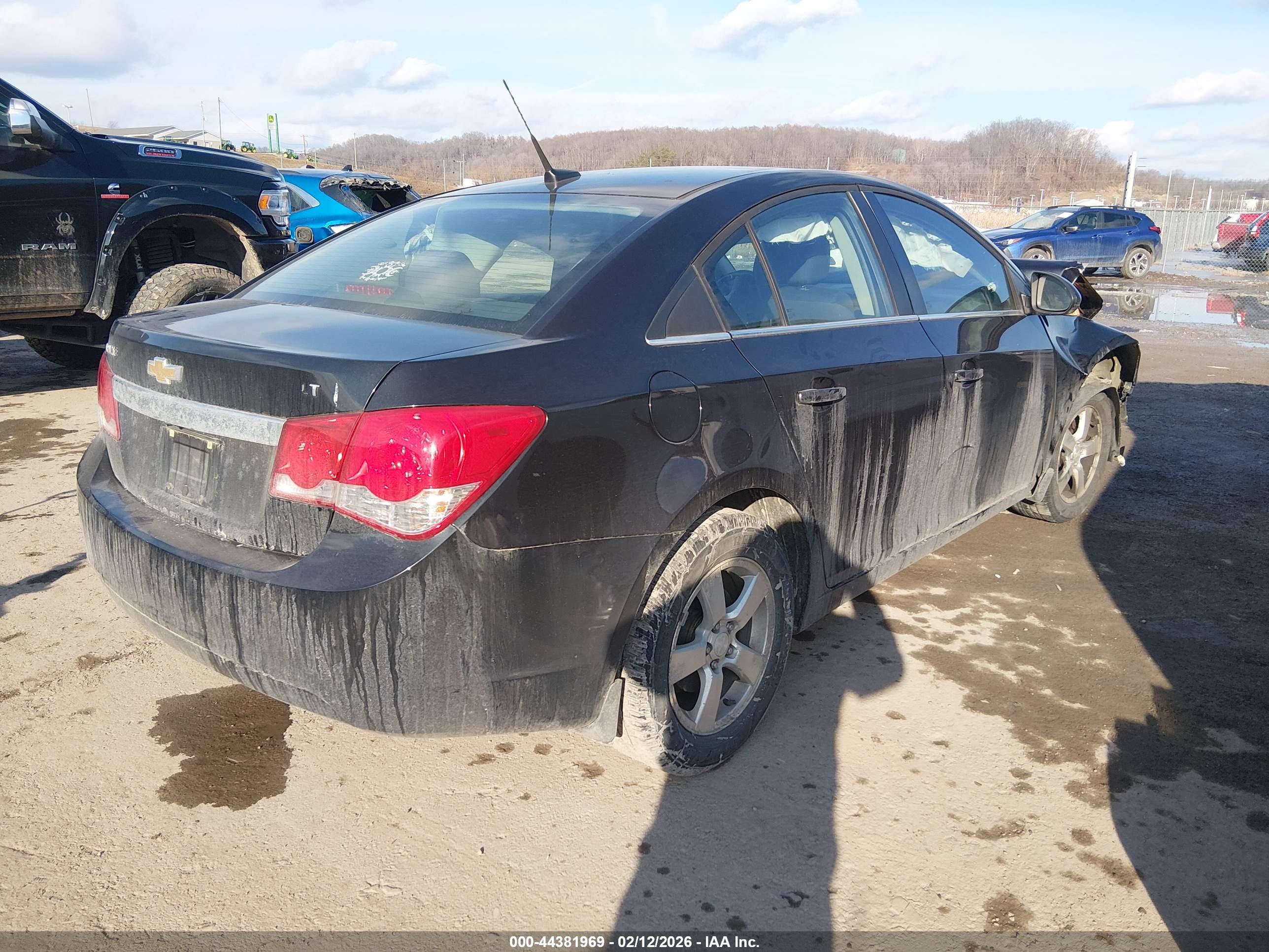 CHEVROLET CRUZE image 4