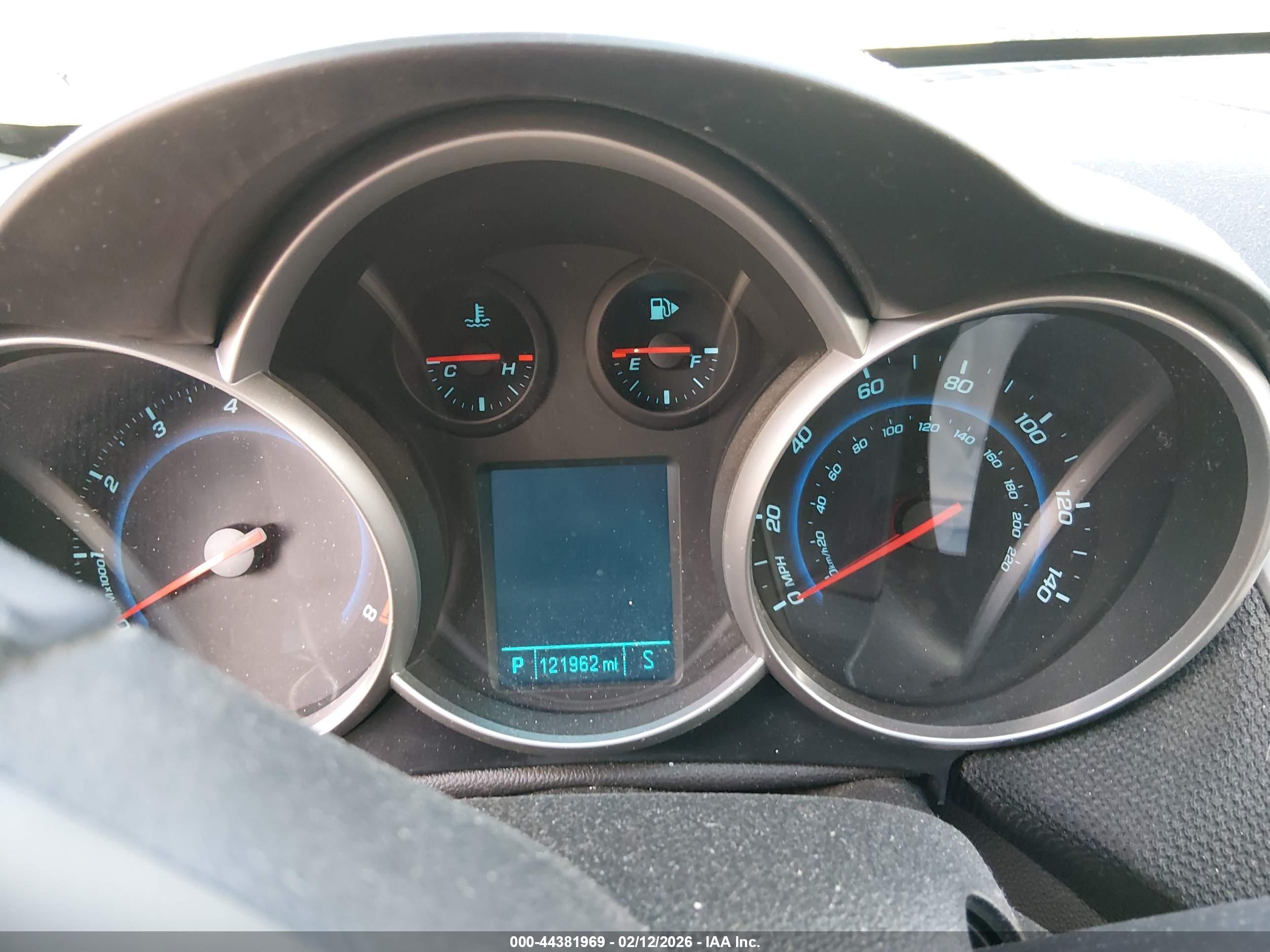 CHEVROLET CRUZE image 7