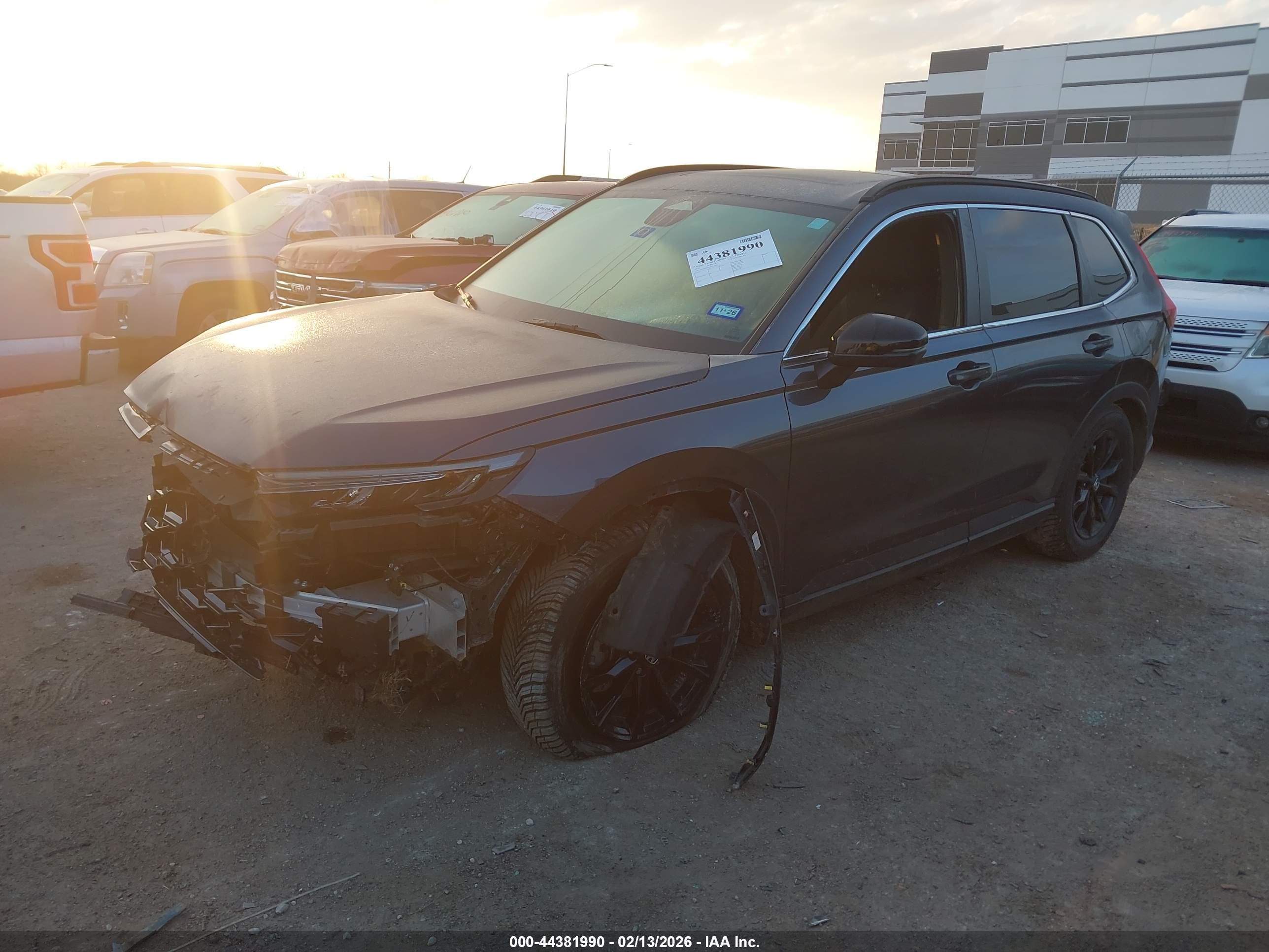 HONDA CR-V image 2
