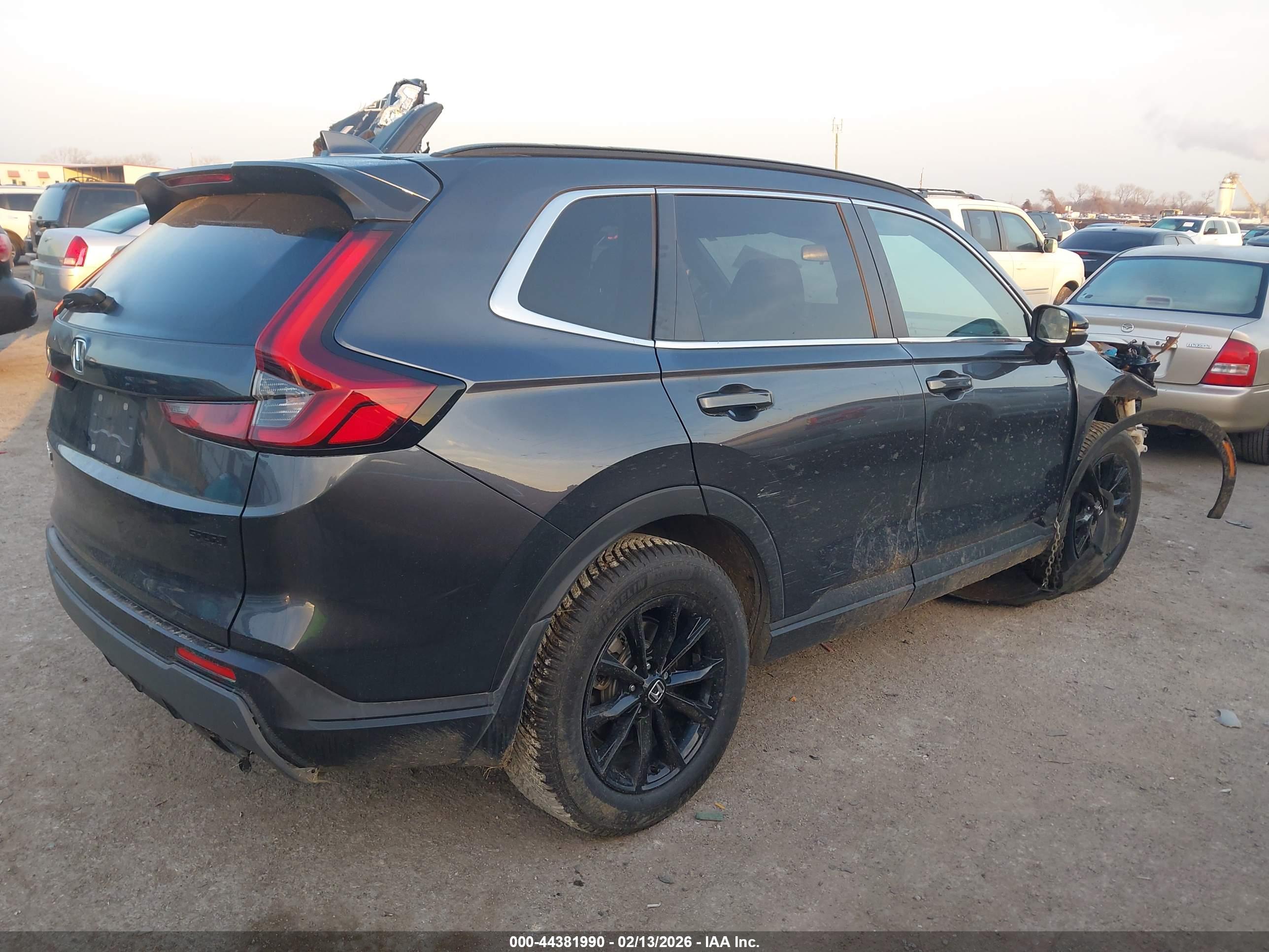 HONDA CR-V image 4