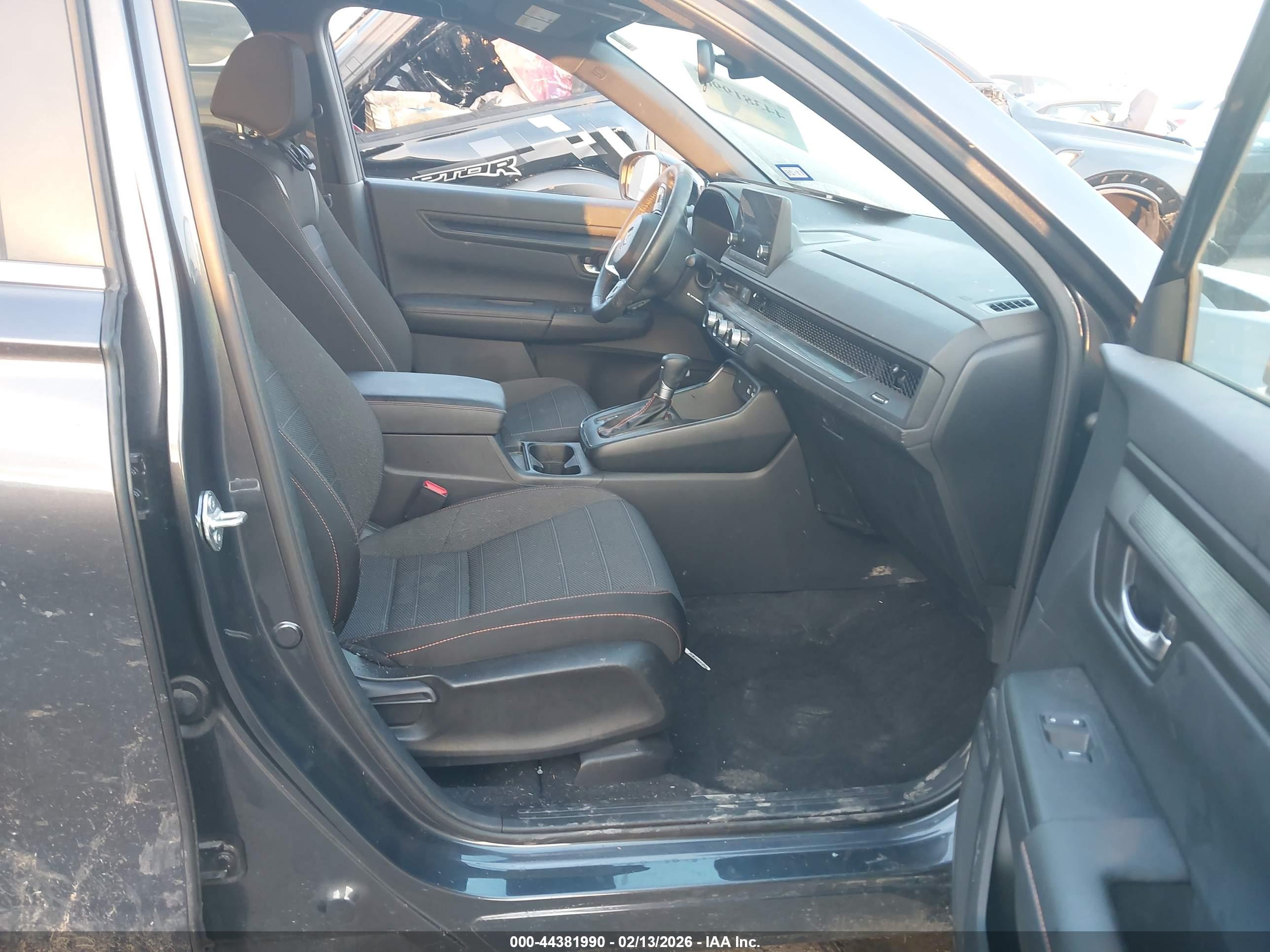 HONDA CR-V image 5
