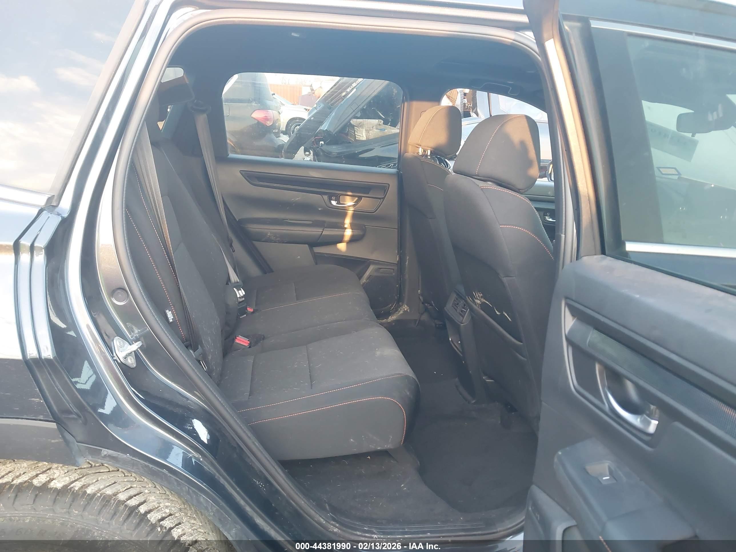 HONDA CR-V image 8