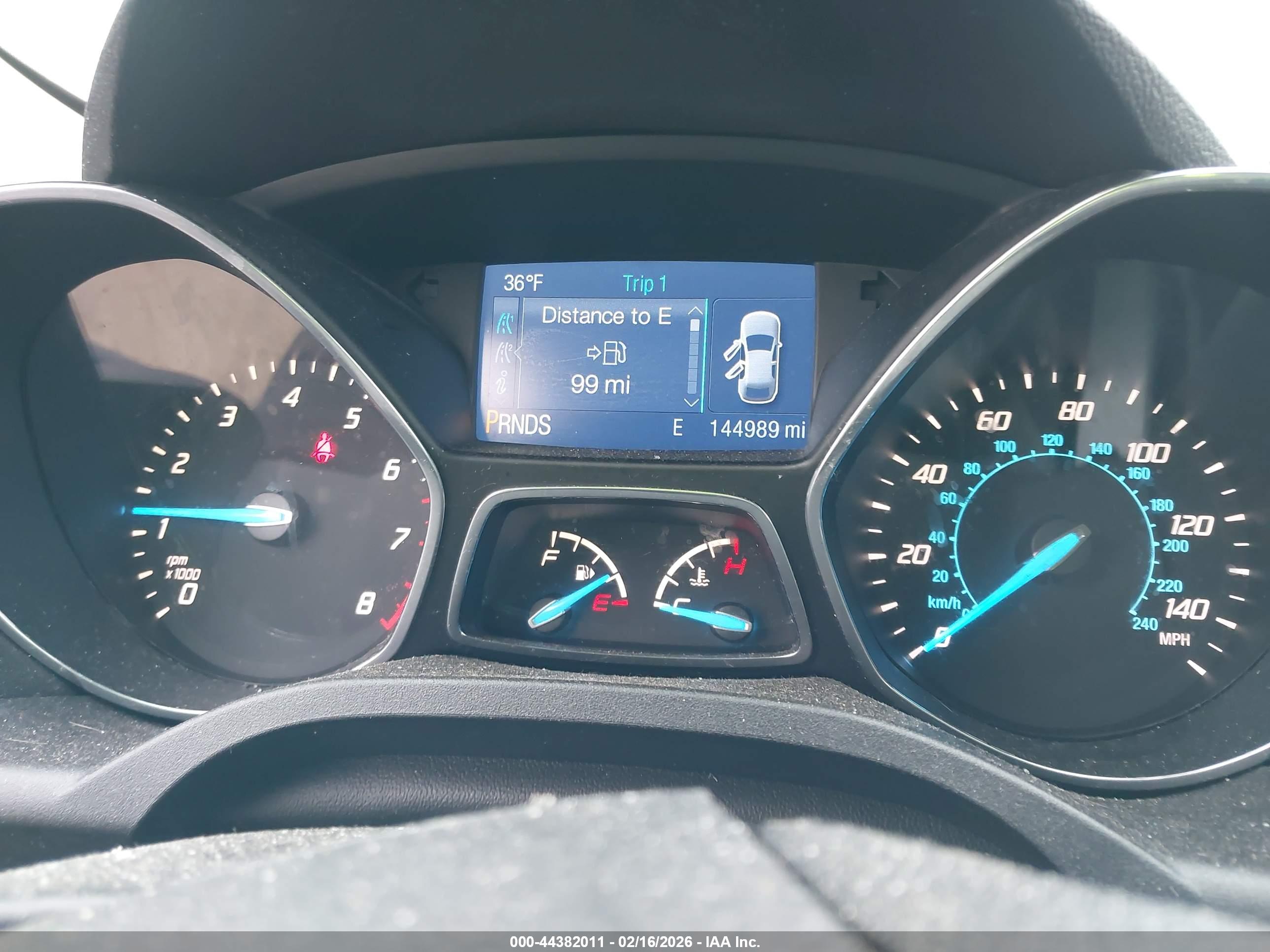FORD ESCAPE image 7