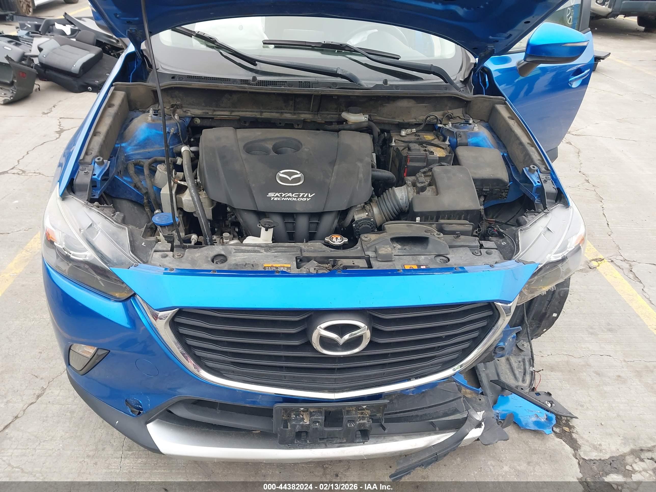 MAZDA CX-3 image 10