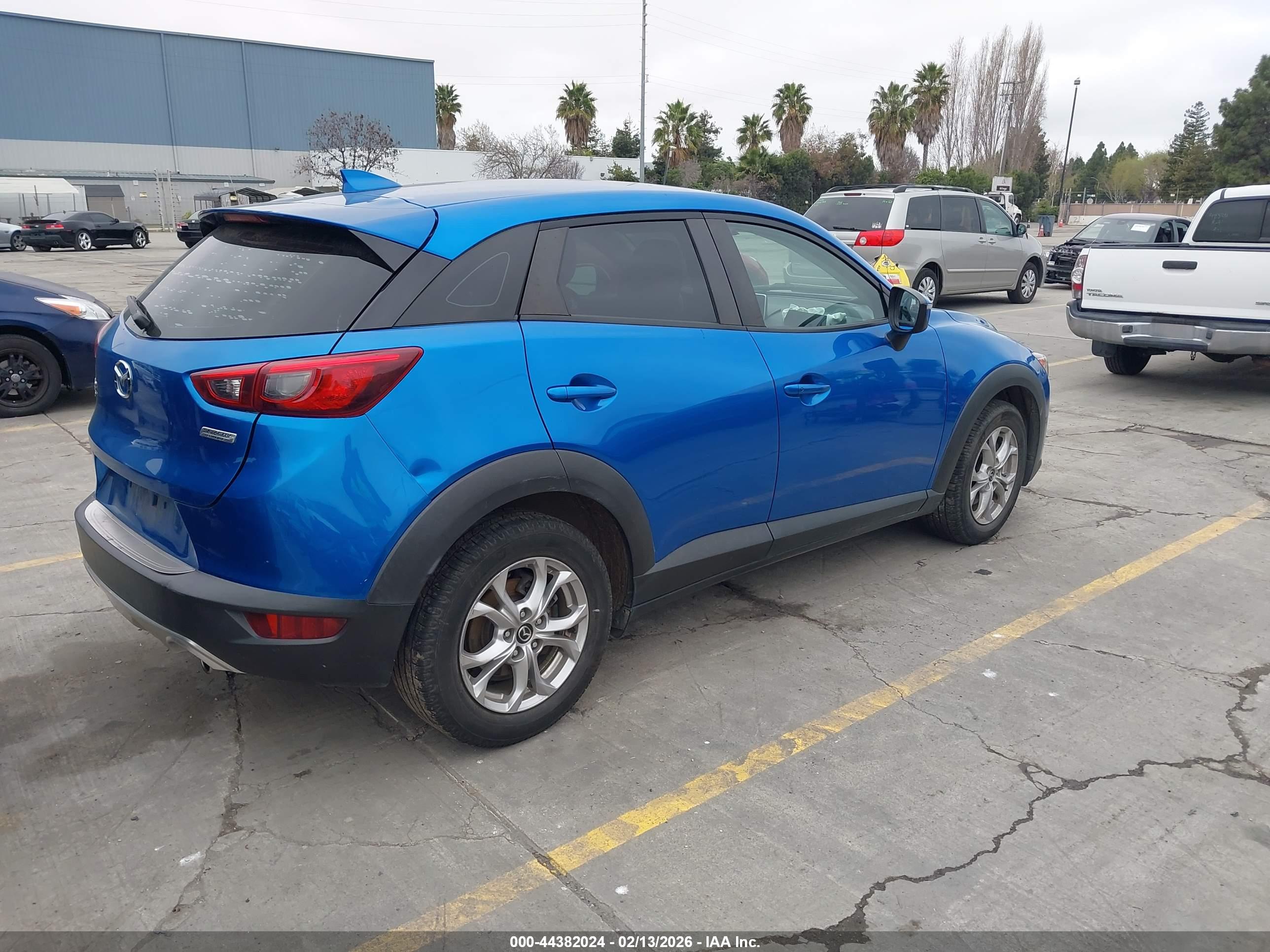 MAZDA CX-3 image 4