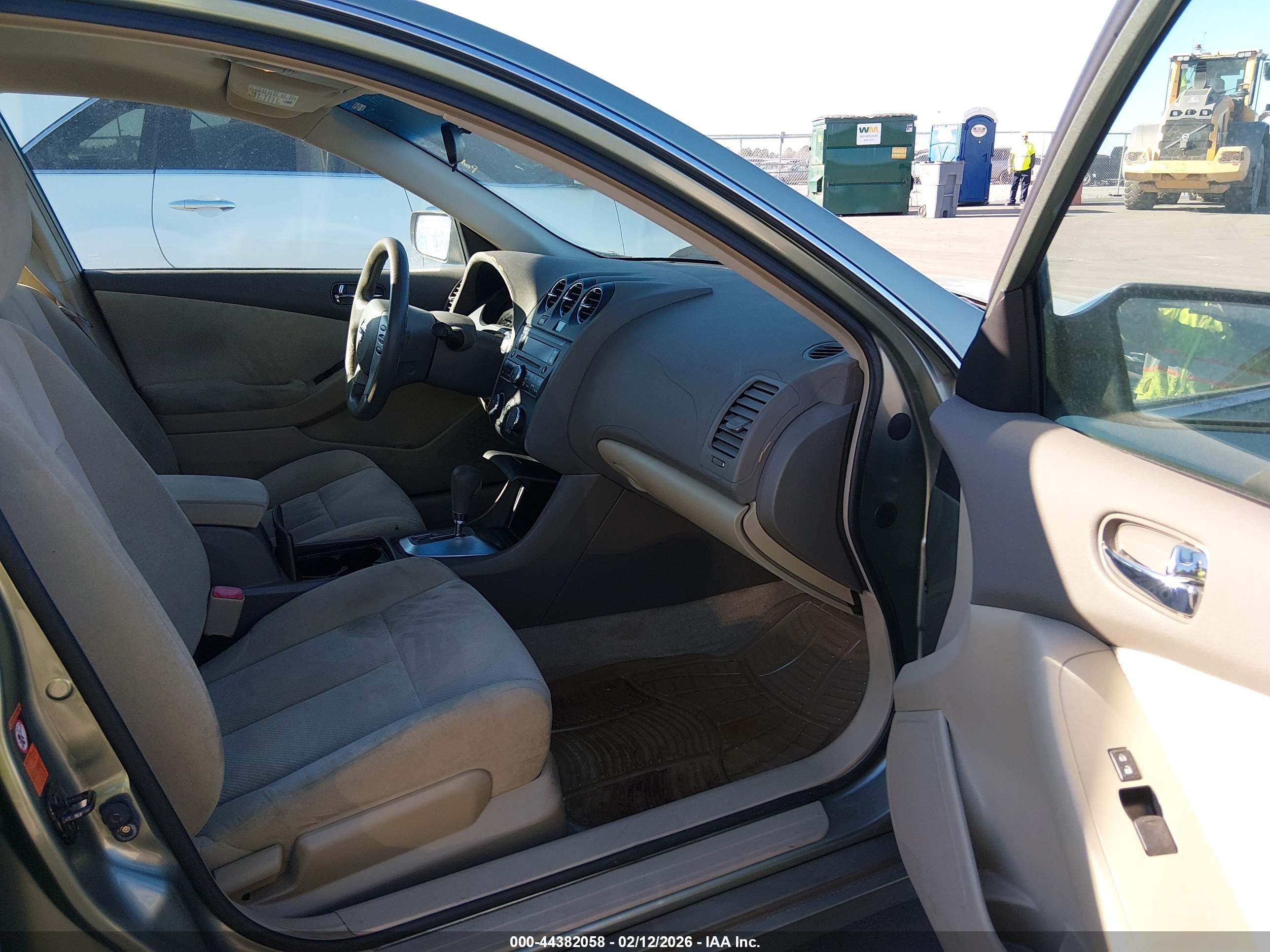 NISSAN ALTIMA image 5