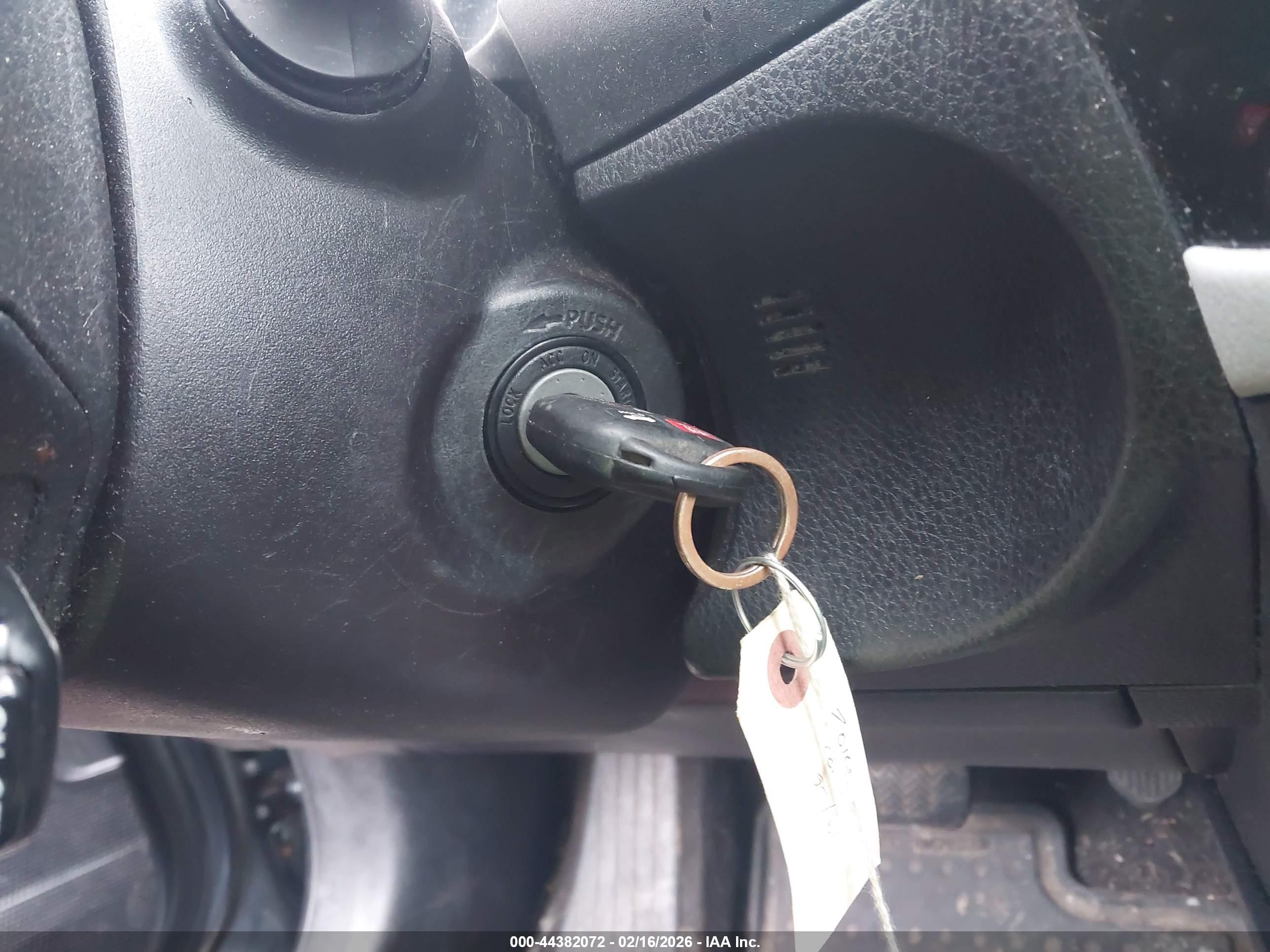 TOYOTA COROLLA image 11
