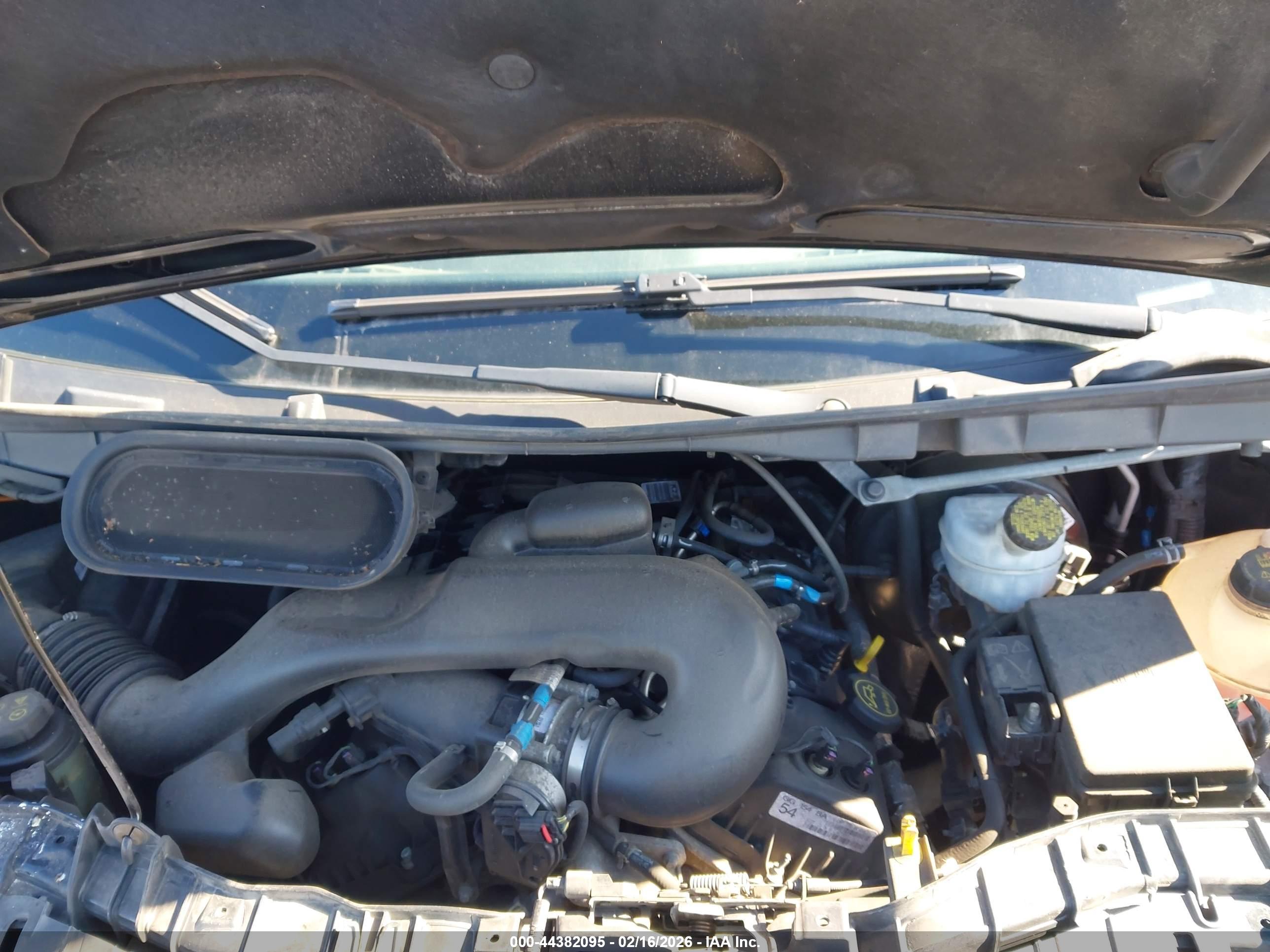 FORD TRANSIT-350 image 10
