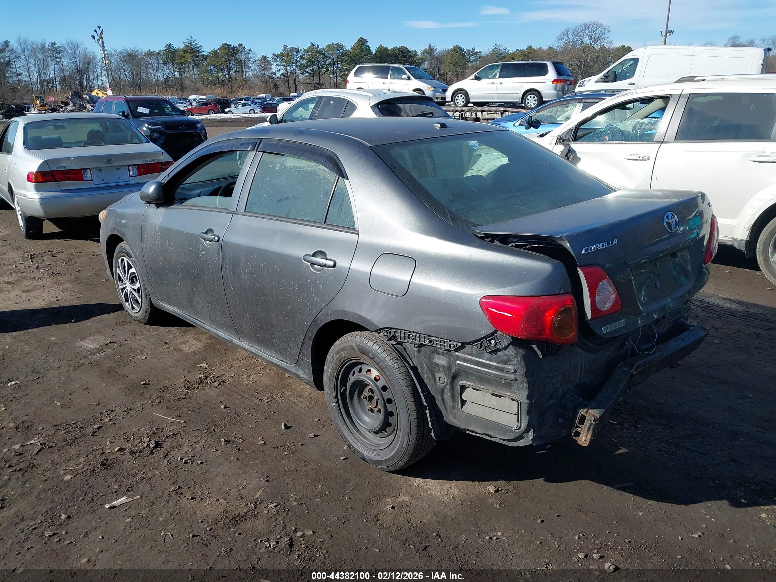 TOYOTA COROLLA image 3