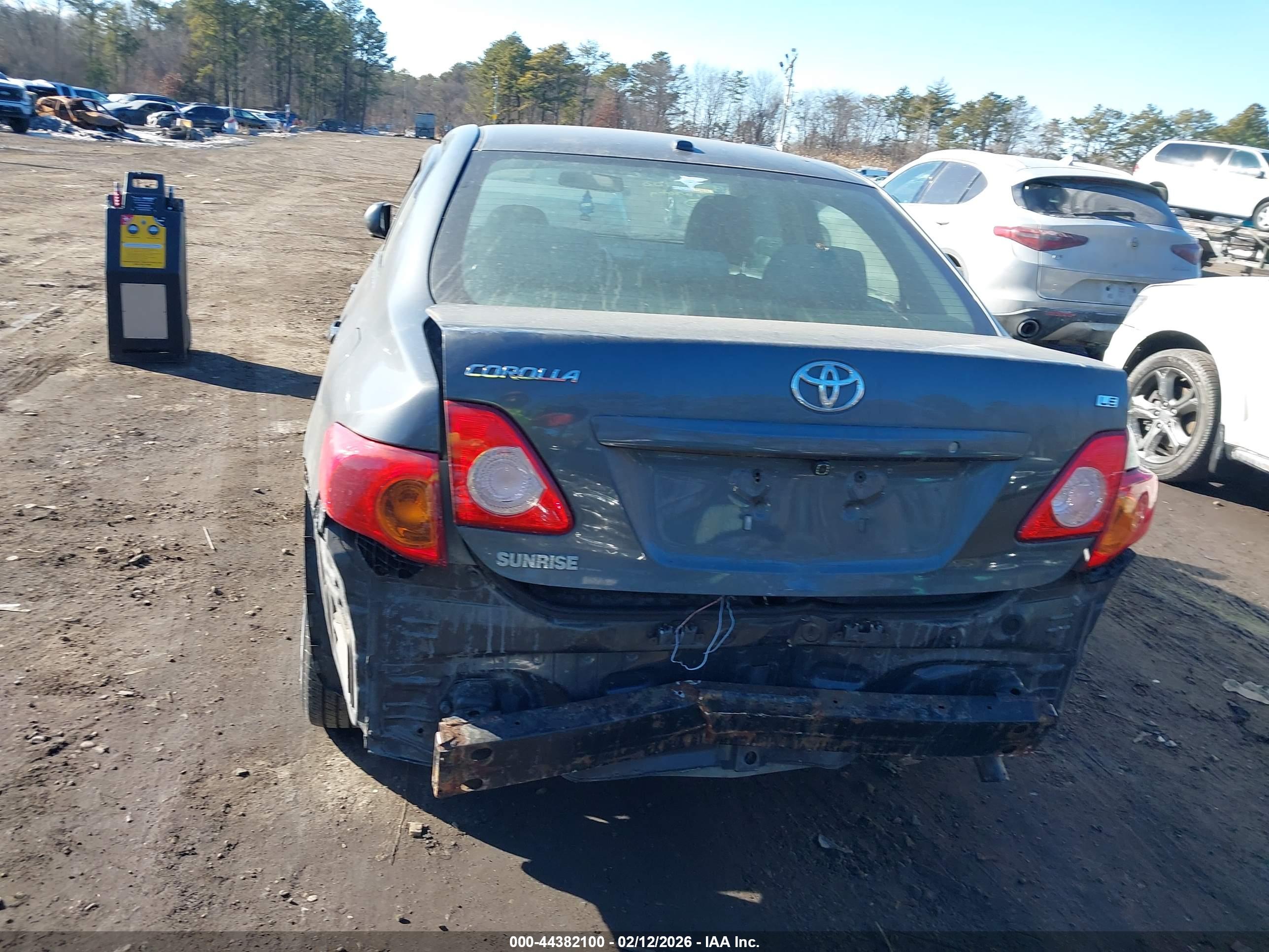 TOYOTA COROLLA image 6