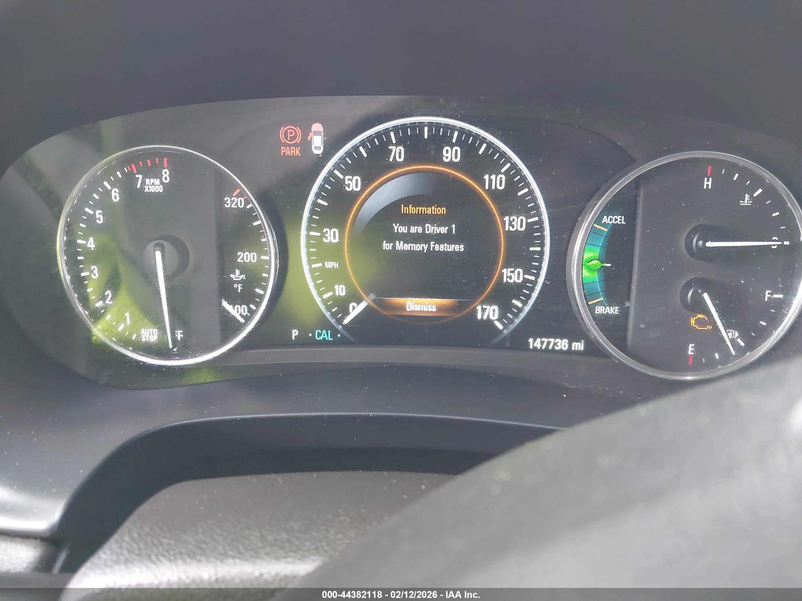 BUICK LACROSSE image 7