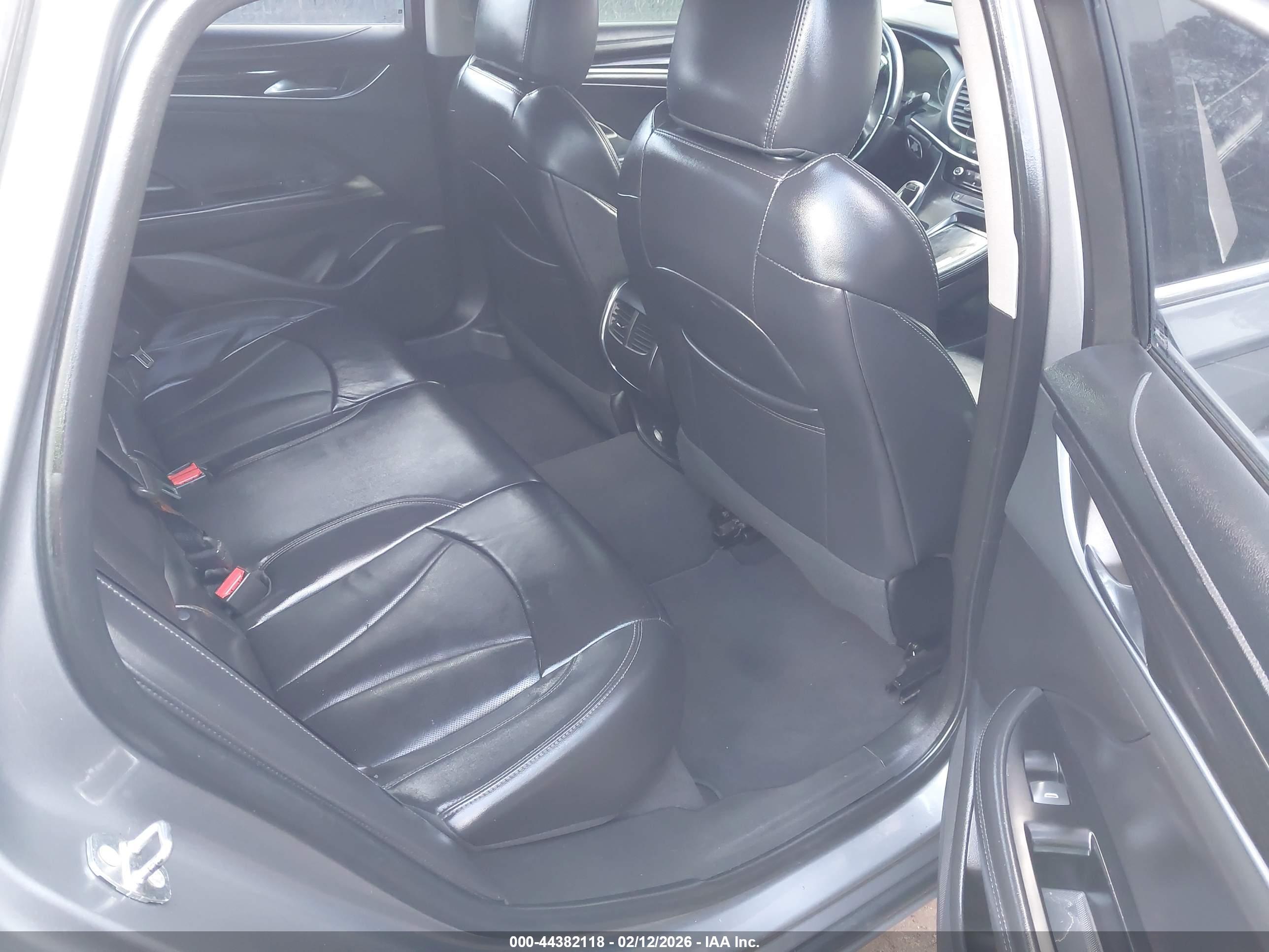 BUICK LACROSSE image 8