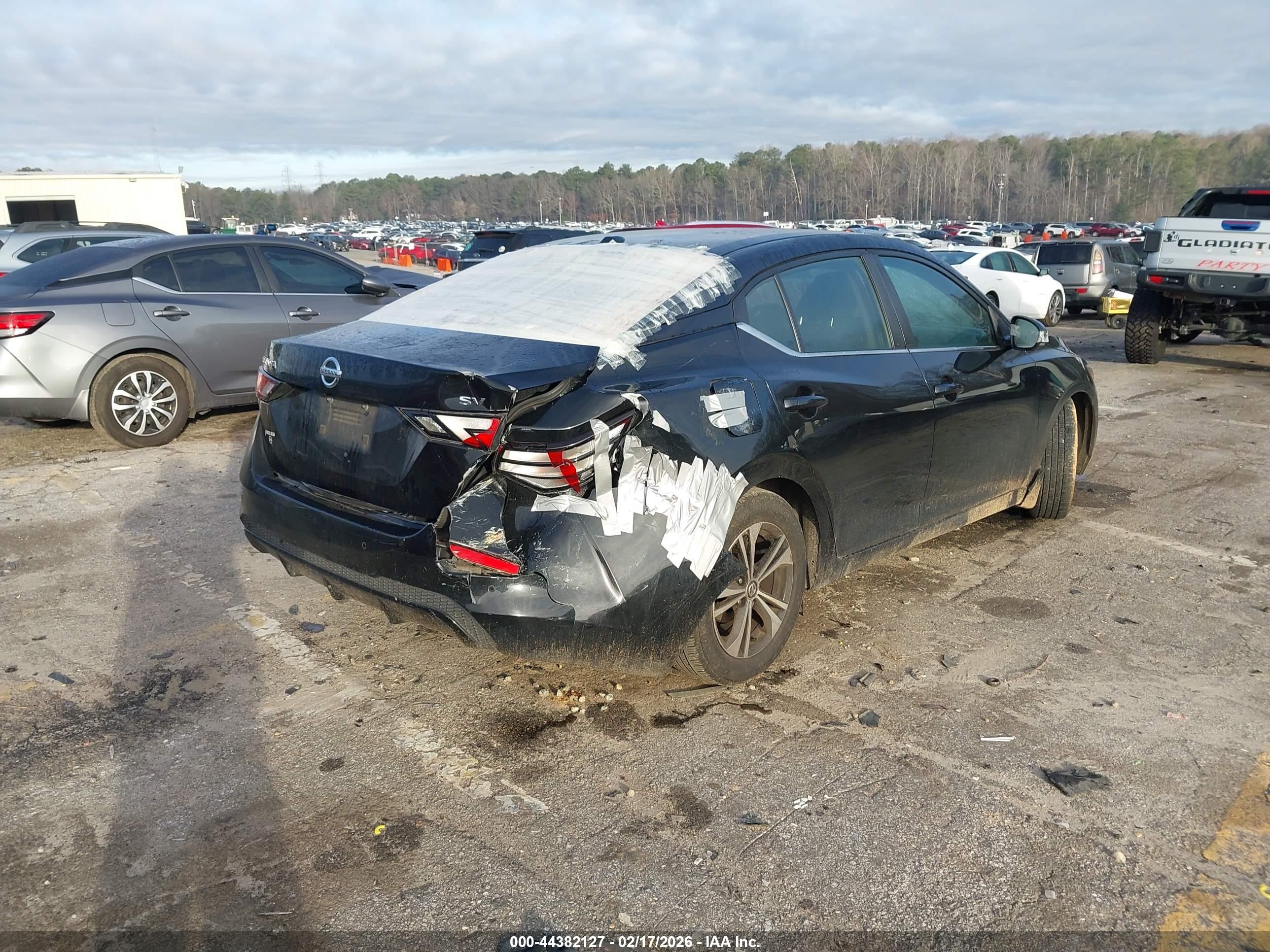 NISSAN SENTRA image 4