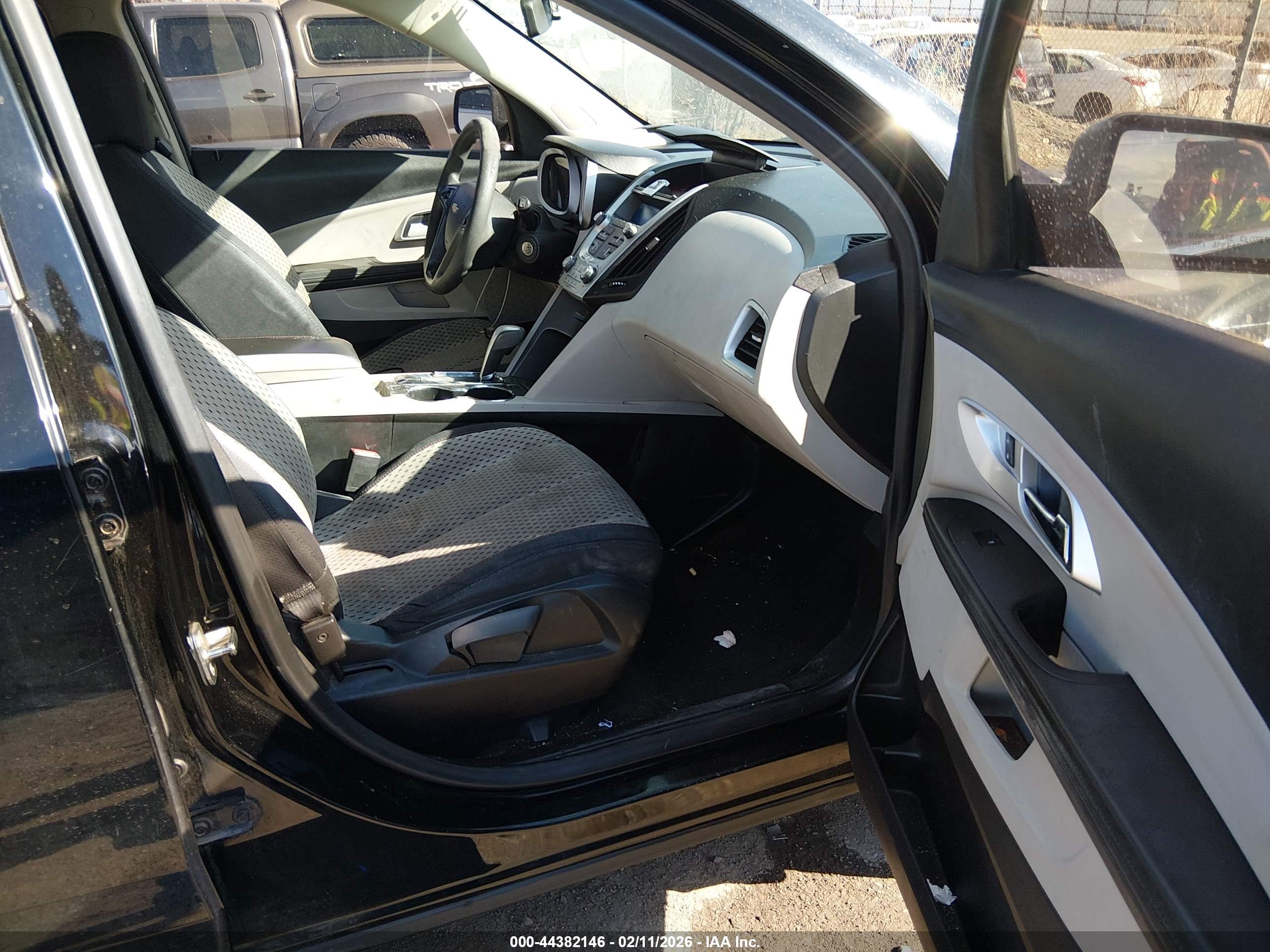 CHEVROLET EQUINOX image 5