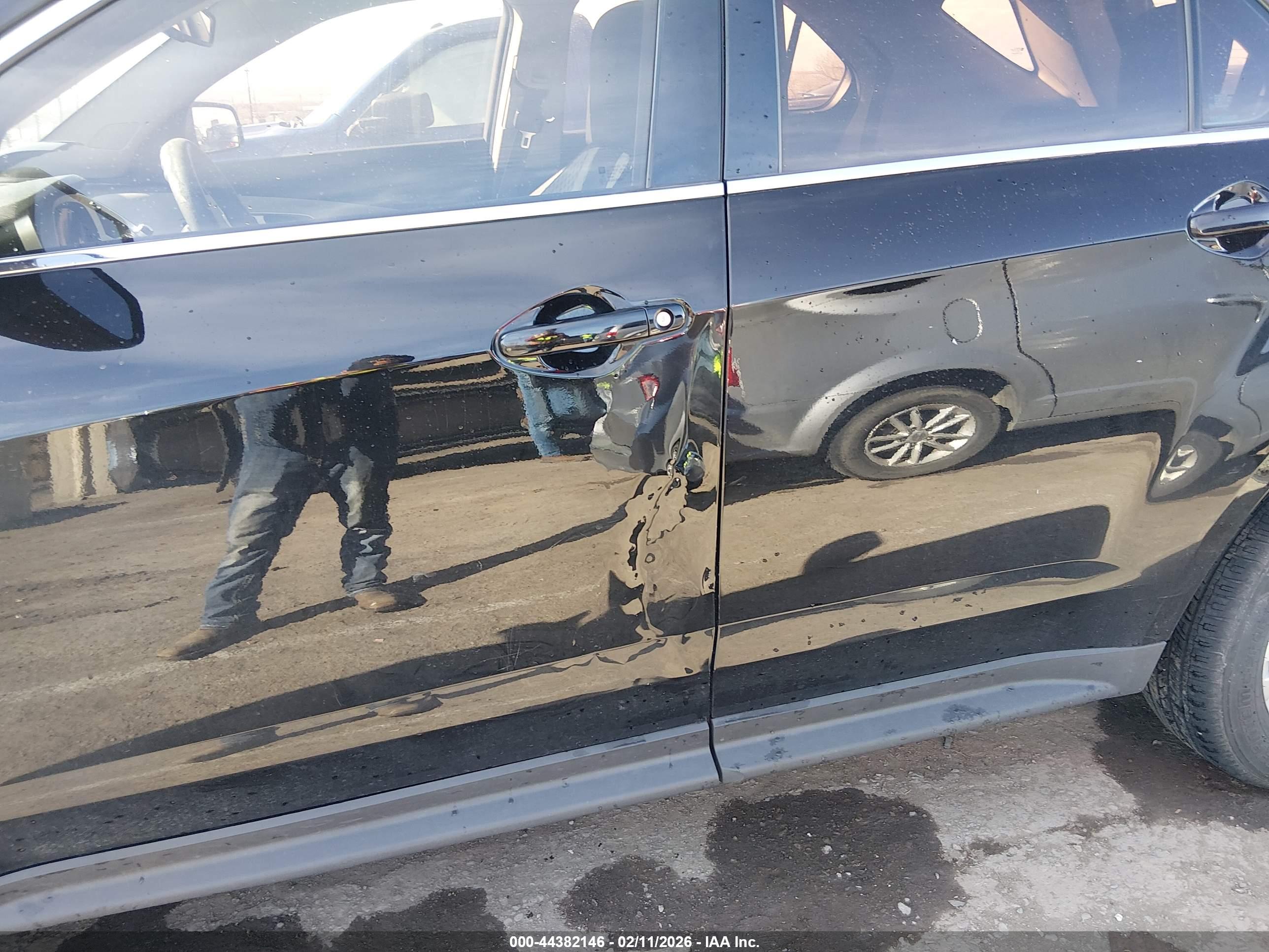 CHEVROLET EQUINOX image 6