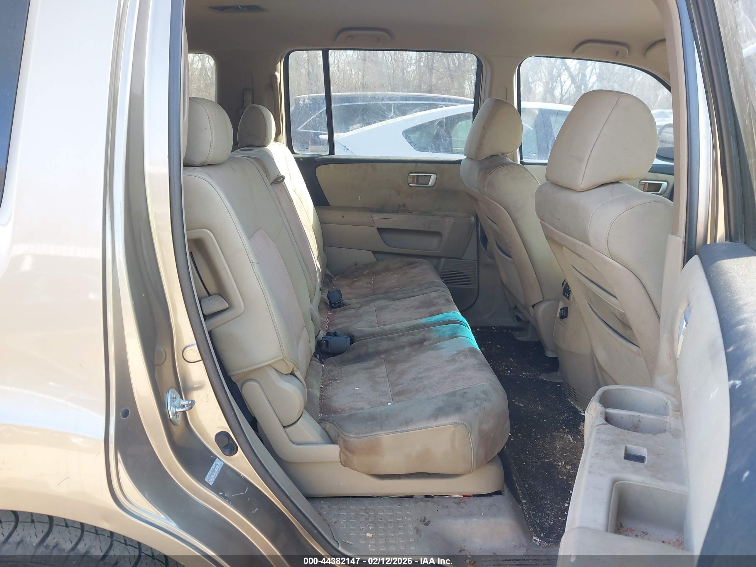 HONDA PILOT image 8