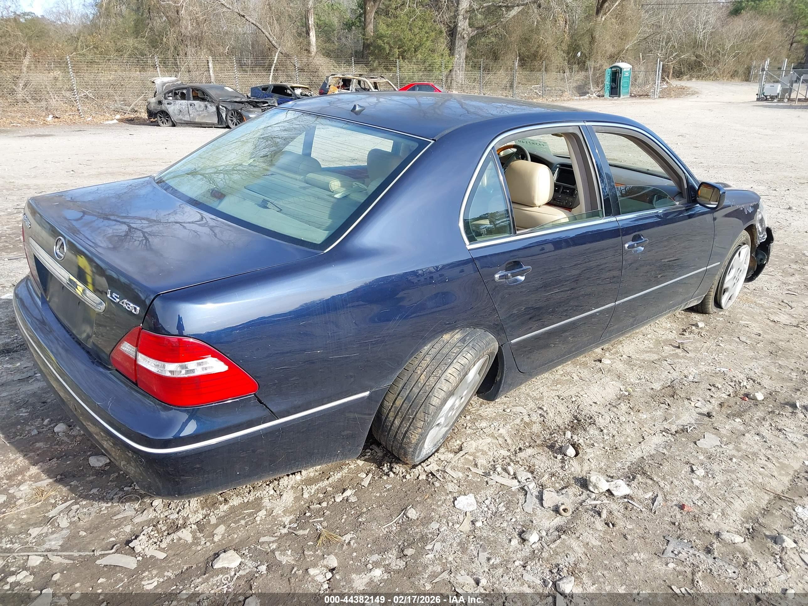 LEXUS LS image 4