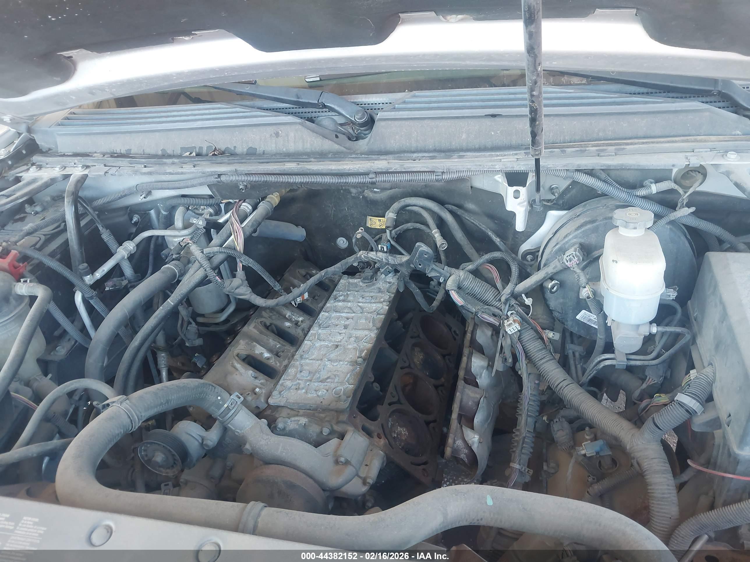 CHEVROLET TAHOE image 10