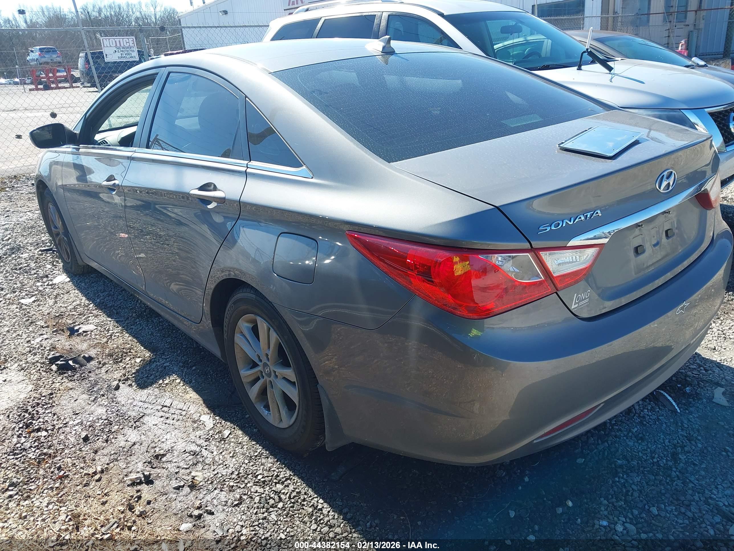 HYUNDAI SONATA image 3