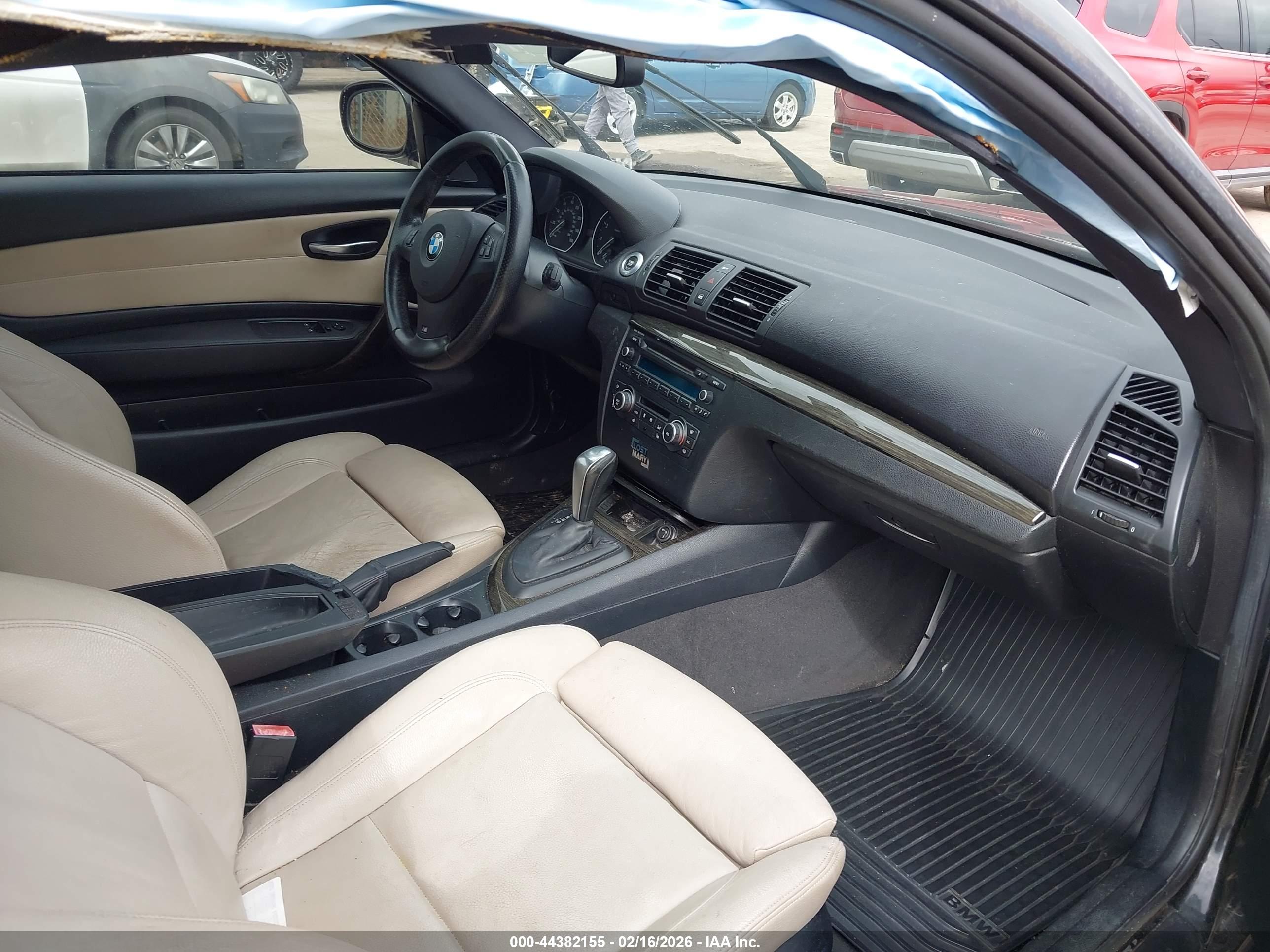 BMW 128I image 5