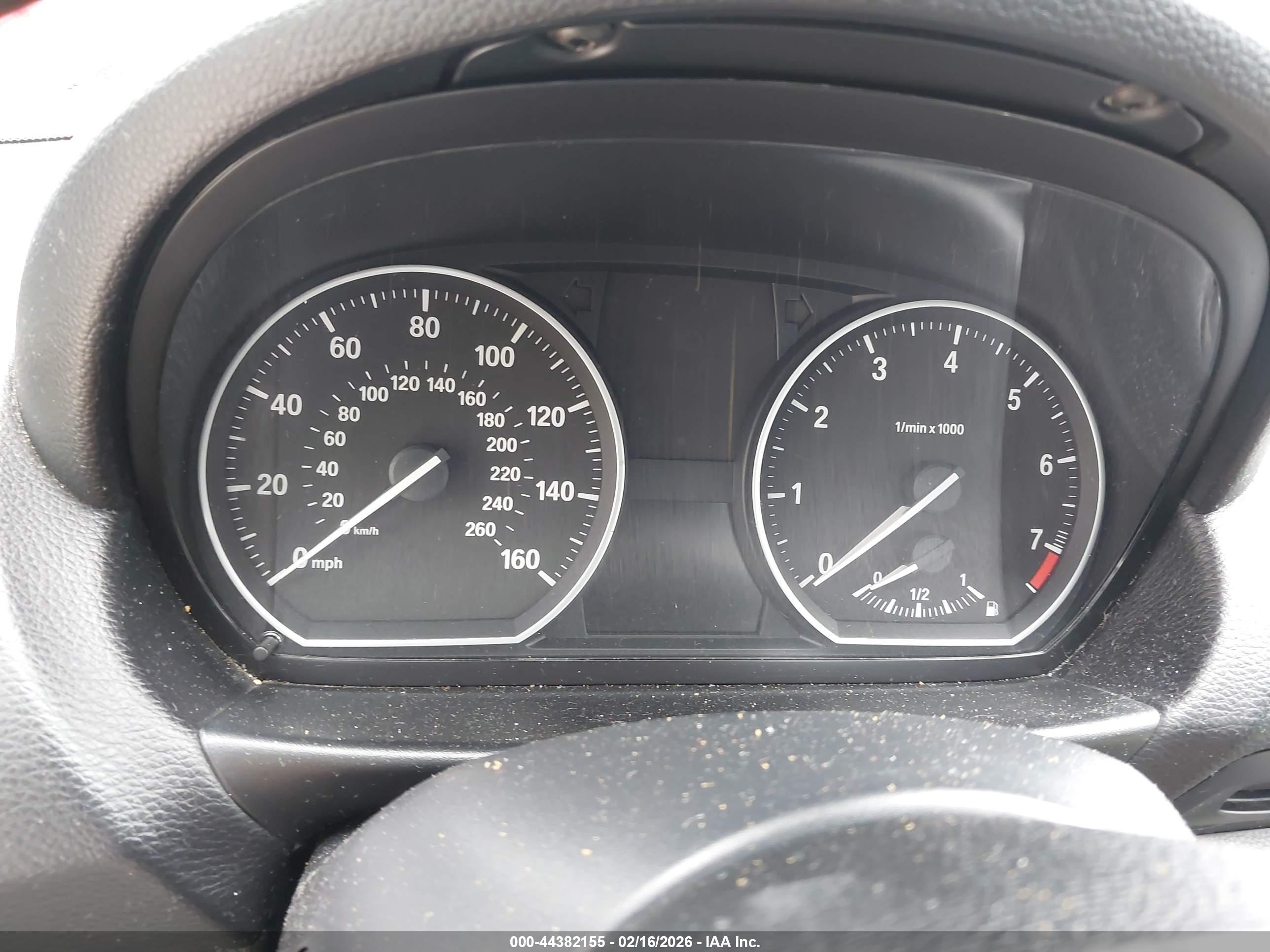 BMW 128I image 7