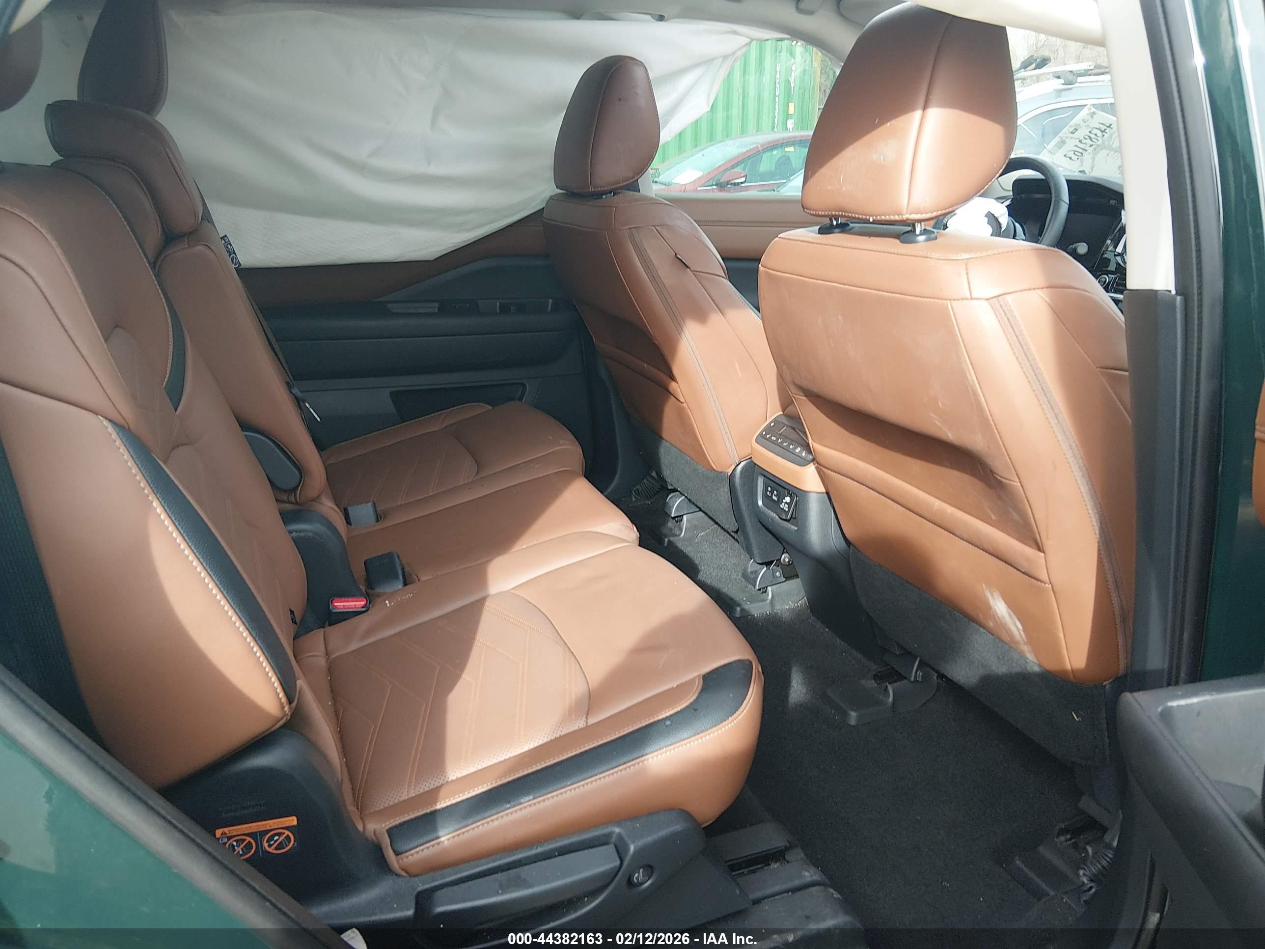 NISSAN PATHFINDER image 8