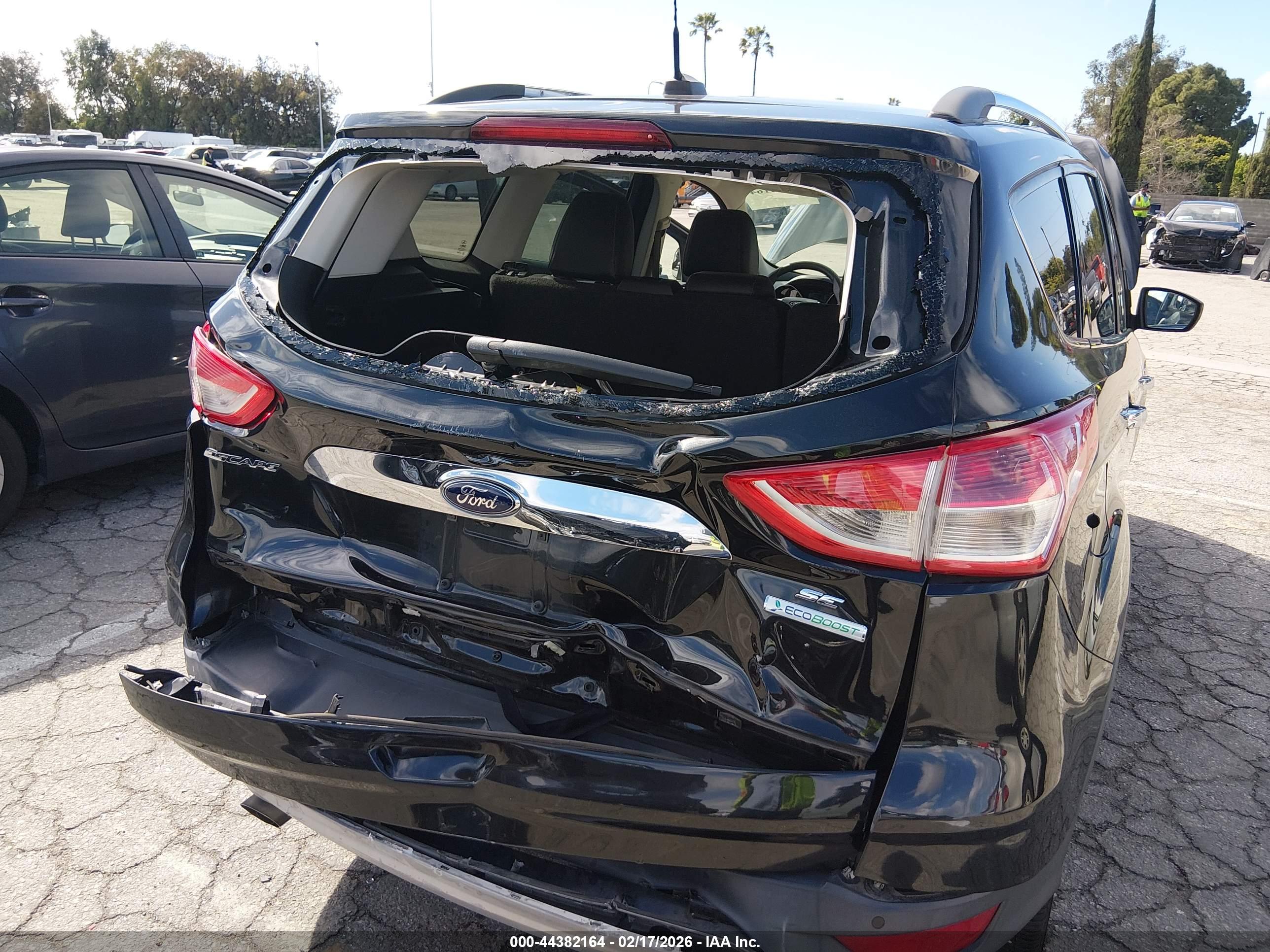 FORD ESCAPE image 6