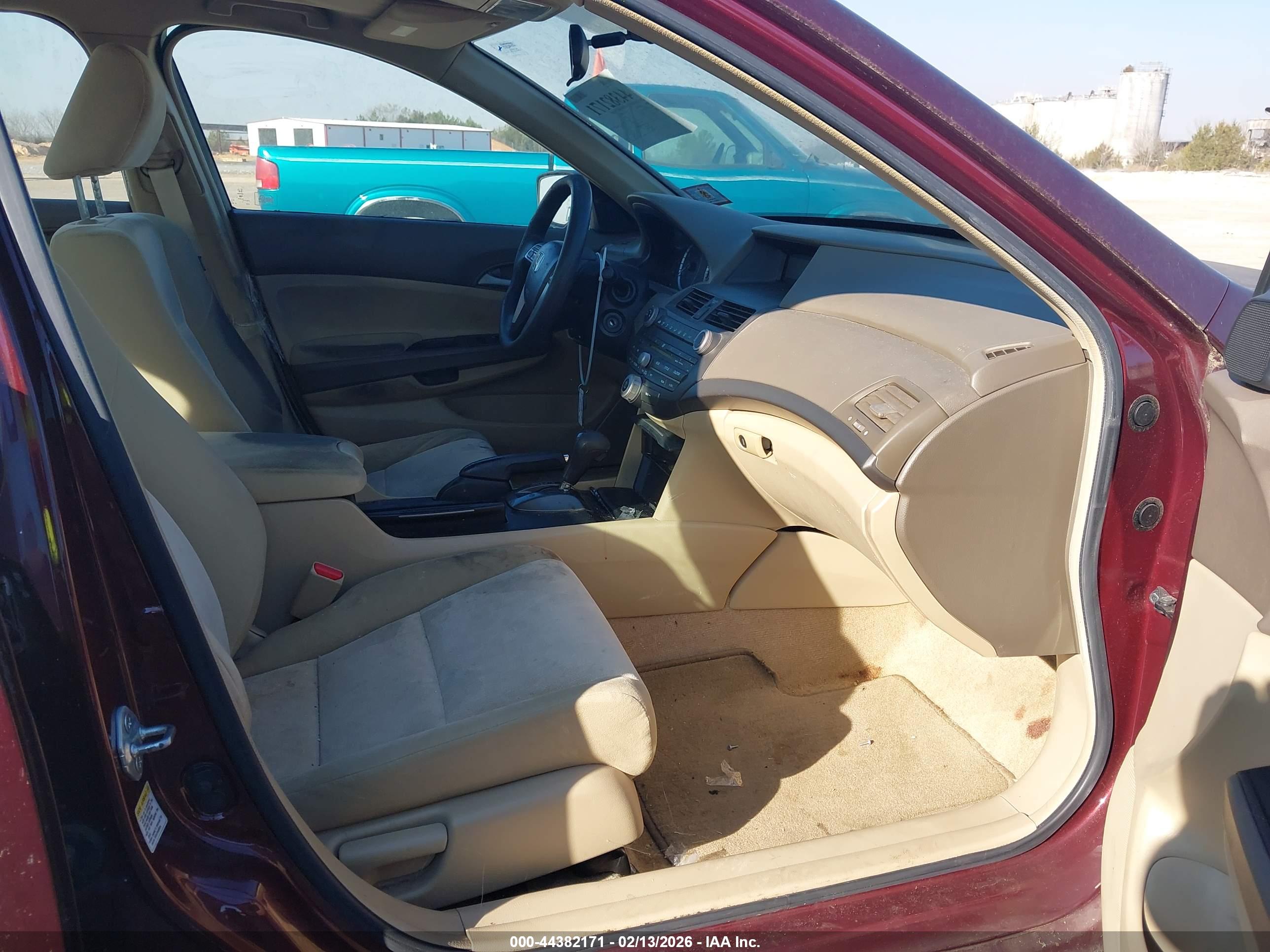 HONDA ACCORD image 5