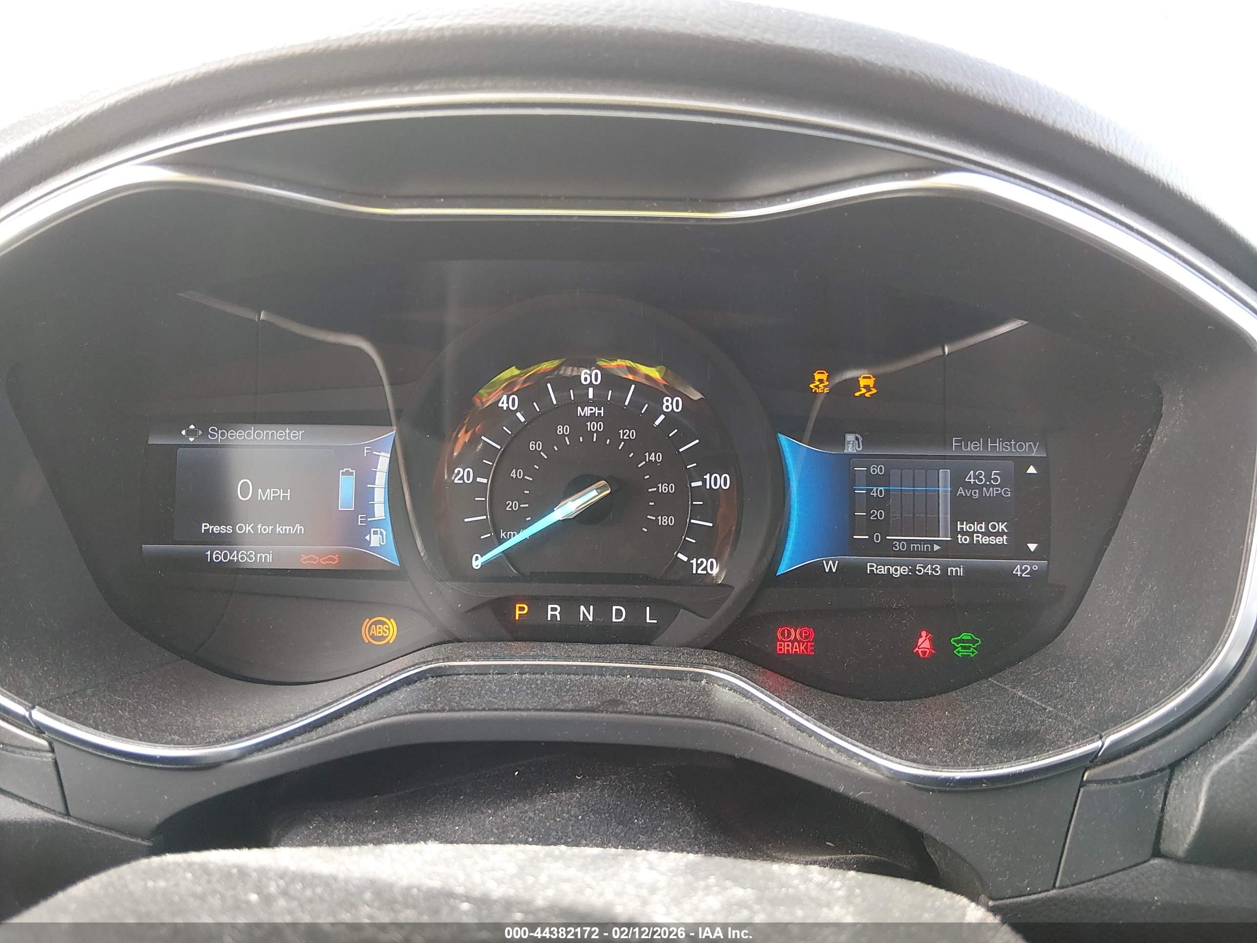 FORD FUSION image 7