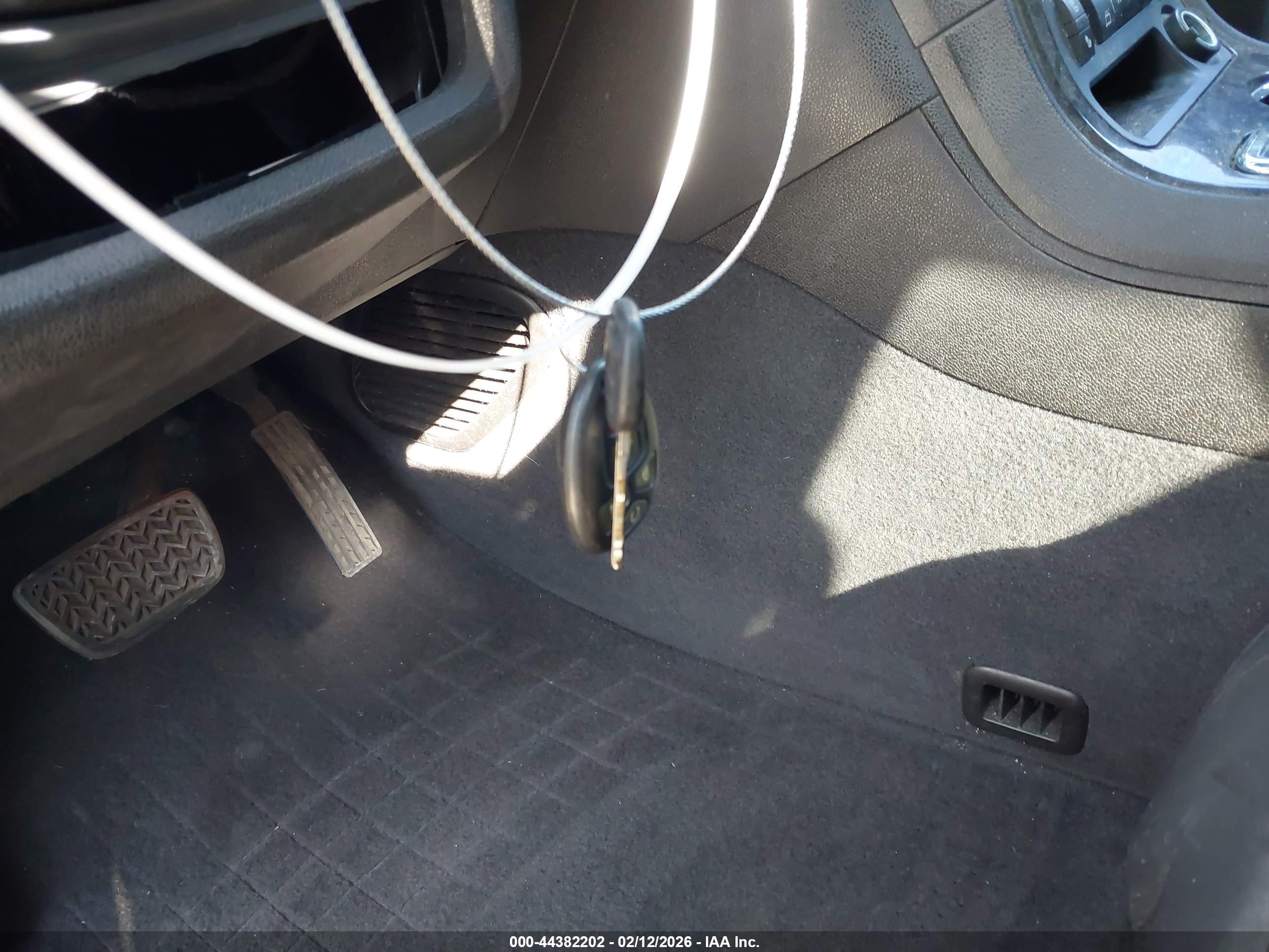 GMC ACADIA image 11