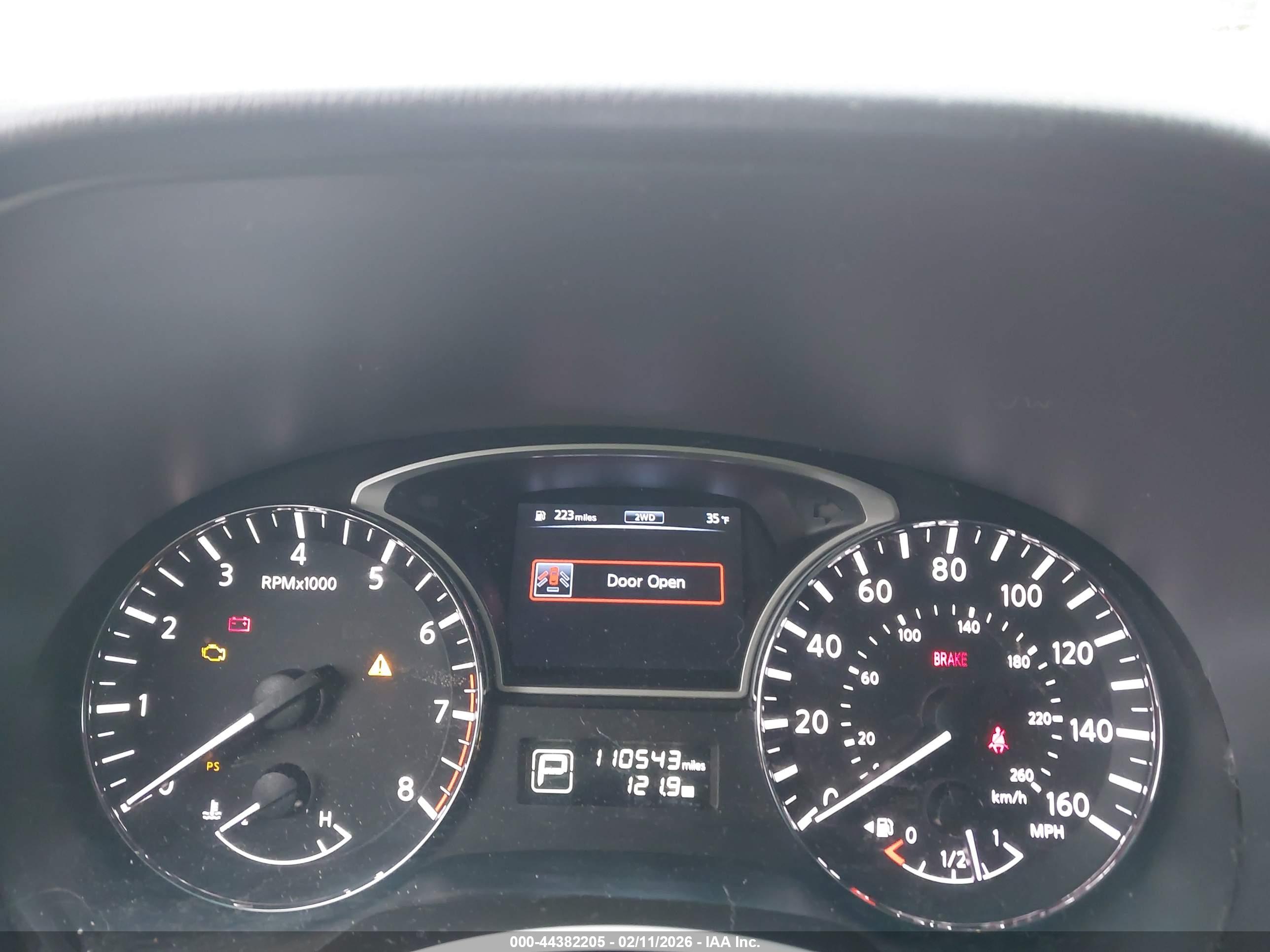 NISSAN PATHFINDER image 7